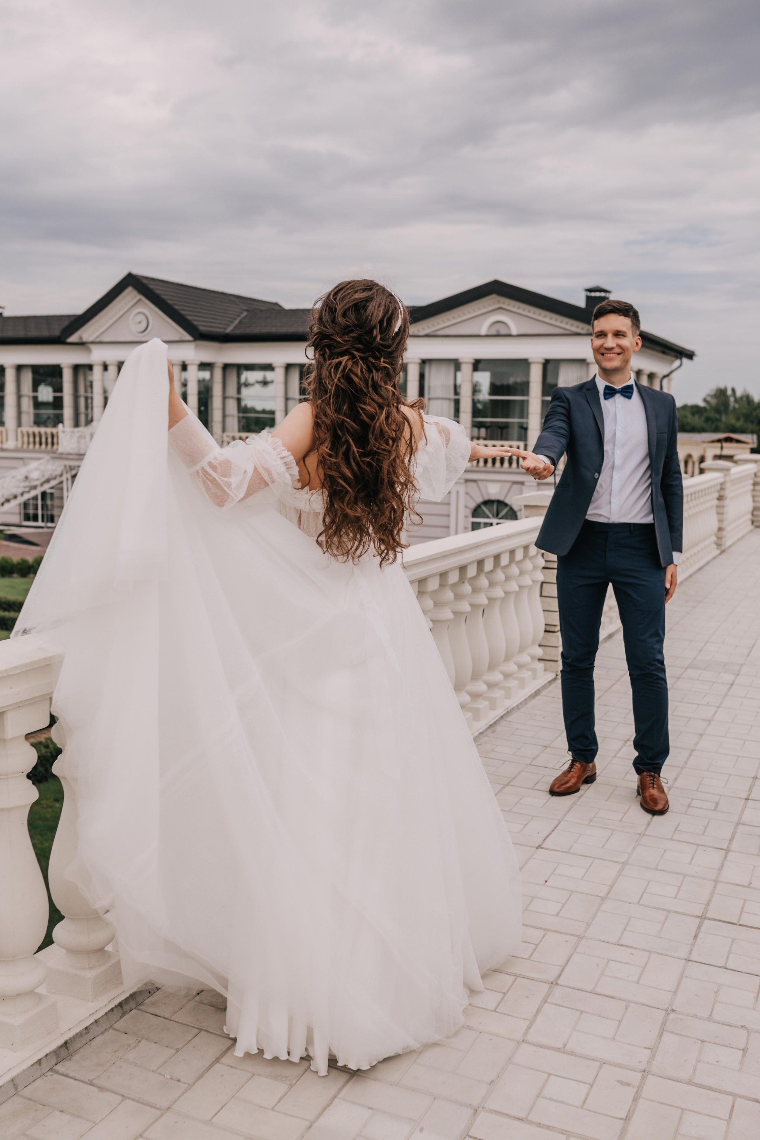 Юля и Максим. Свадебный салон-ателье Бонжур в Минске Bonjour