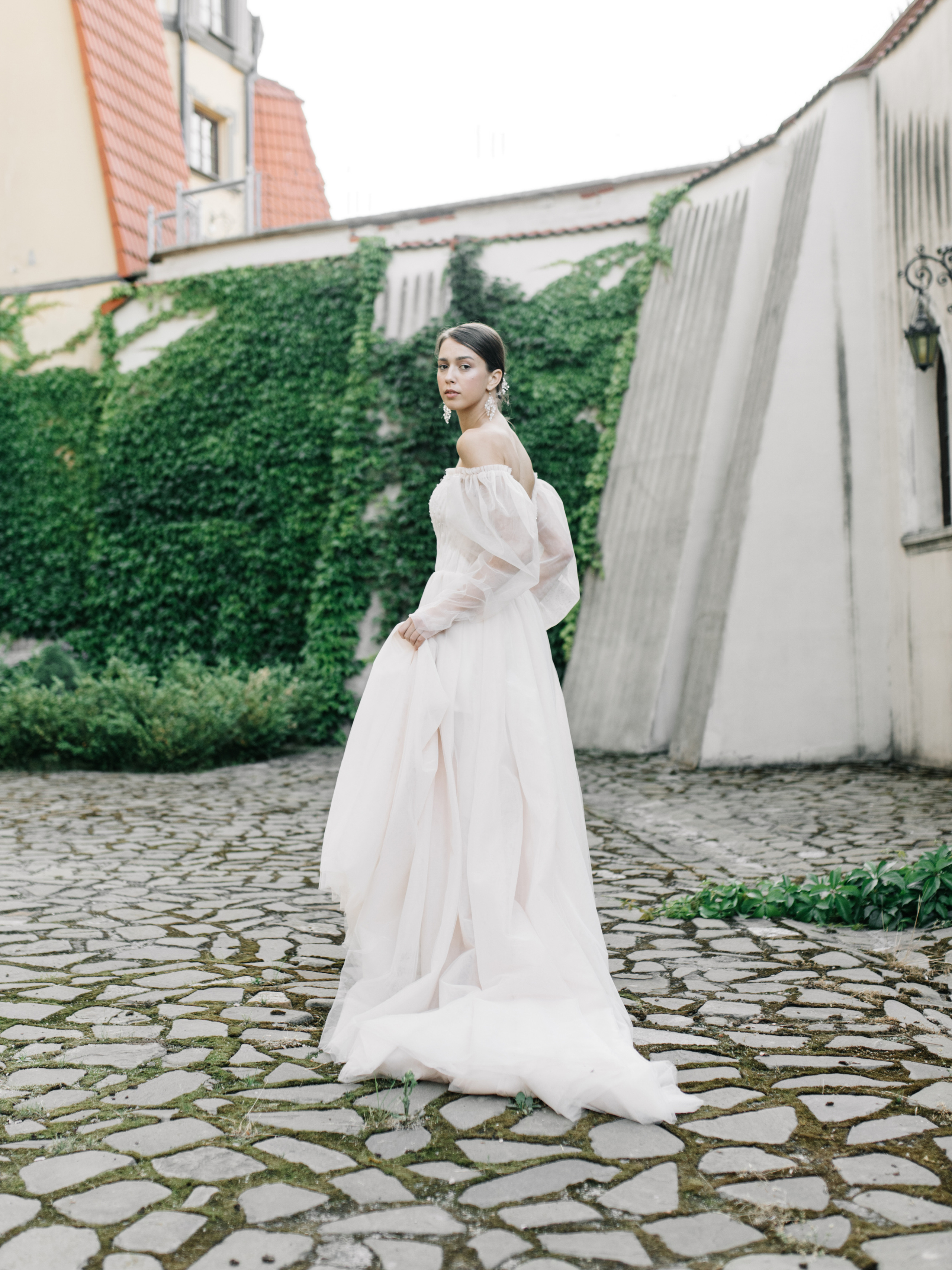 Валентин и Мария. Свадебный салон-ателье Бонжур в Минске Bonjour