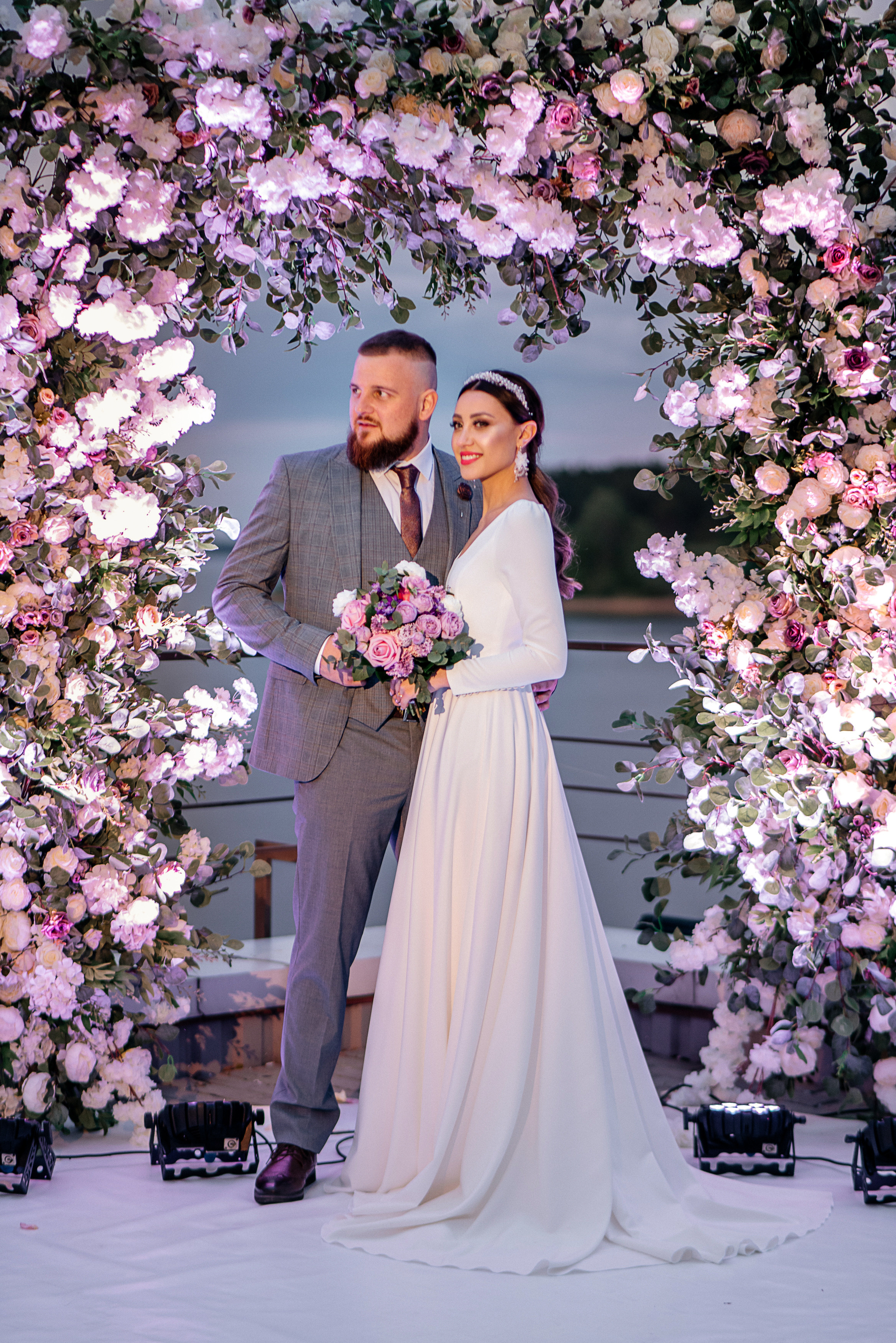 Василиса и Евгений. Свадебный салон-ателье Бонжур в Минске Bonjour