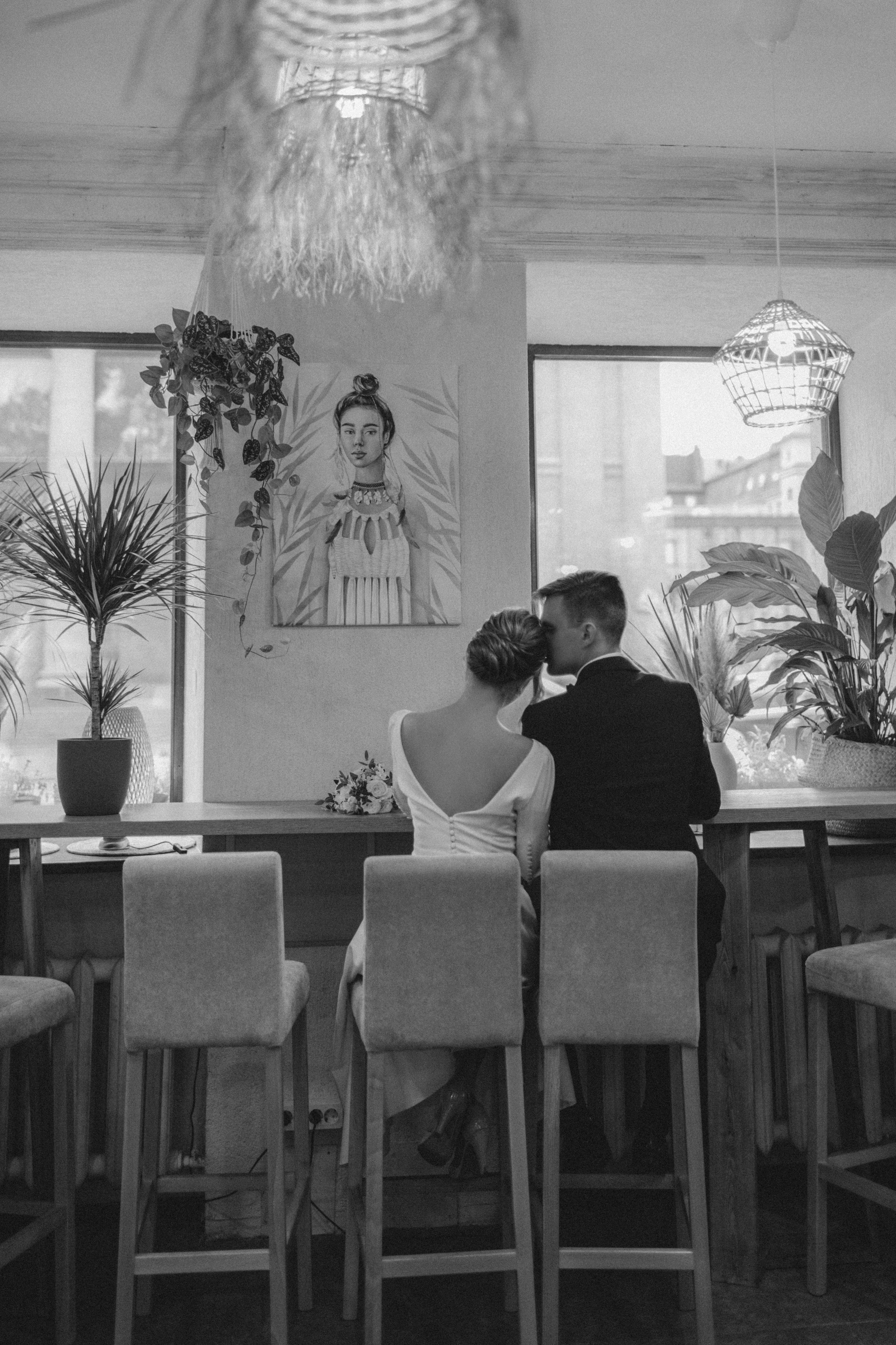 Фотосессия невесты Маргариты в свадебном платье Брижит миди от Бонжур. Свадебный салон-ателье Бонжур в Минске Bonjour