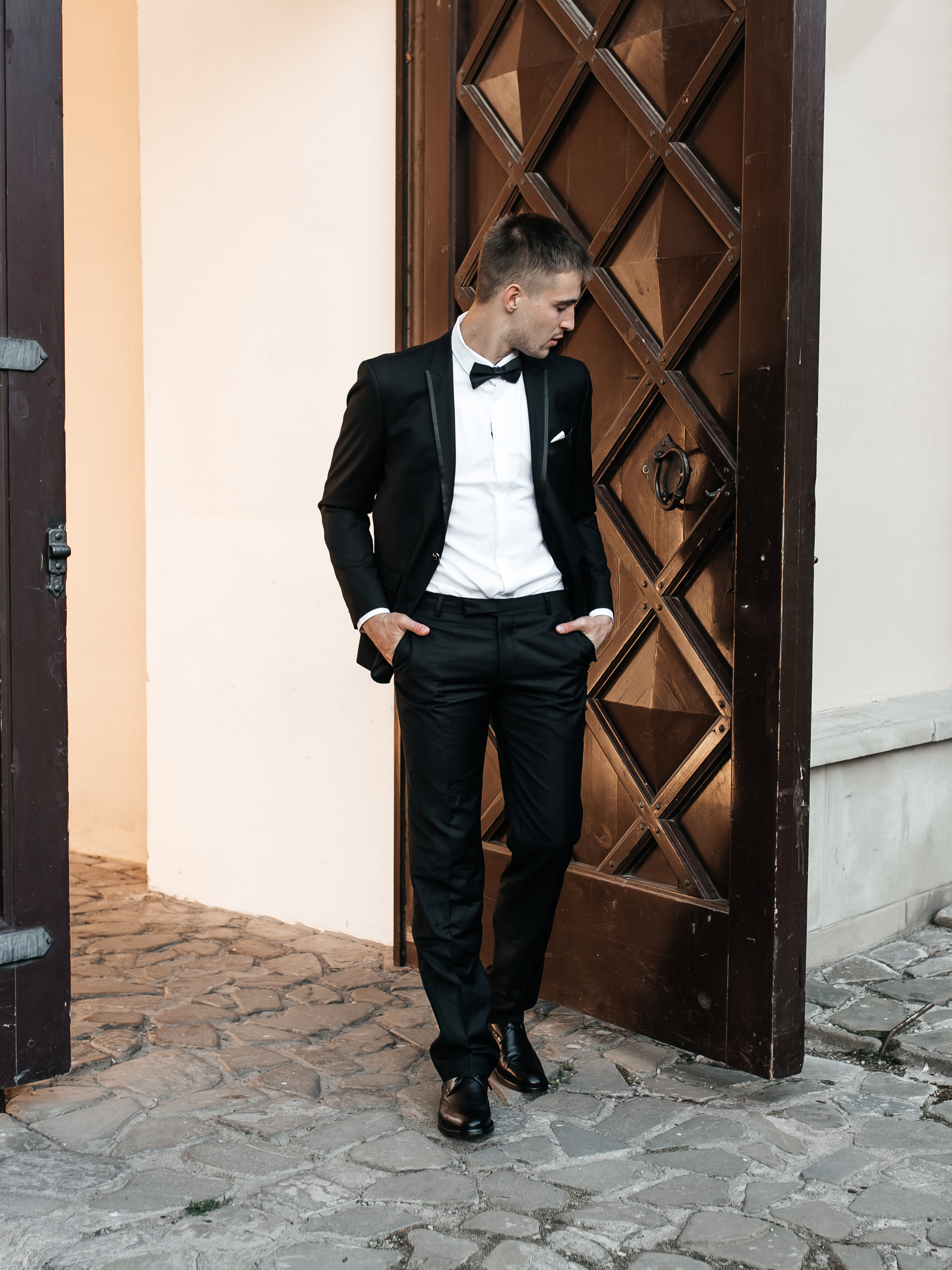 Валентин и Мария. Свадебный салон-ателье Бонжур в Минске Bonjour