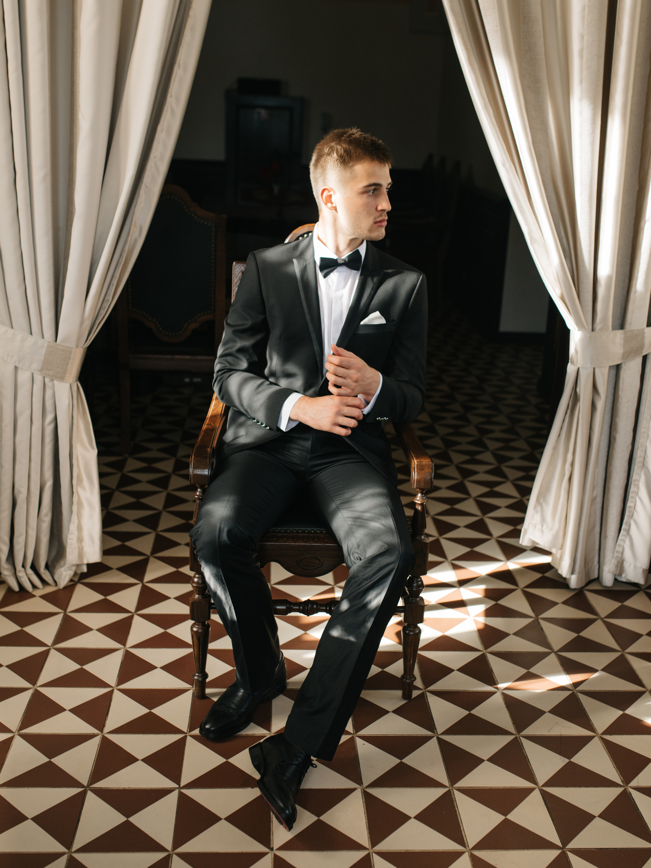 Валентин и Мария. Свадебный салон-ателье Бонжур в Минске Bonjour