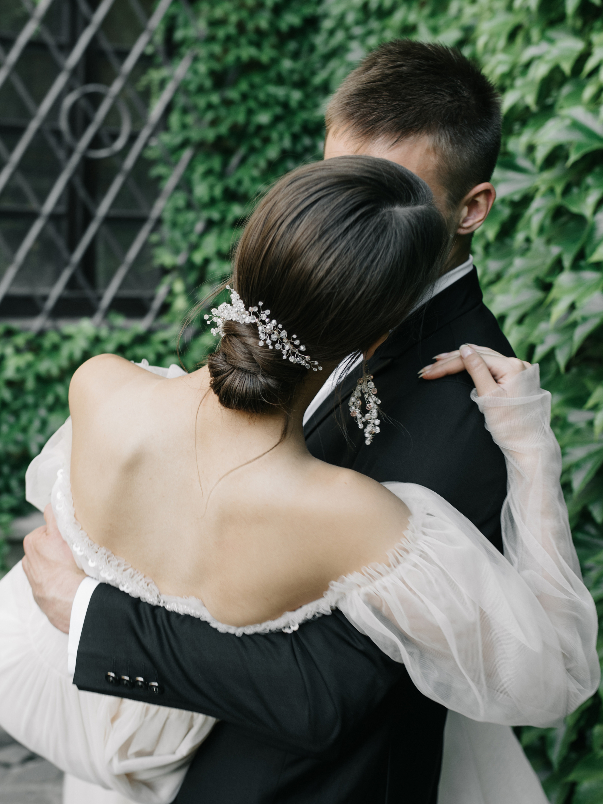 Валентин и Мария. Свадебный салон-ателье Бонжур в Минске Bonjour