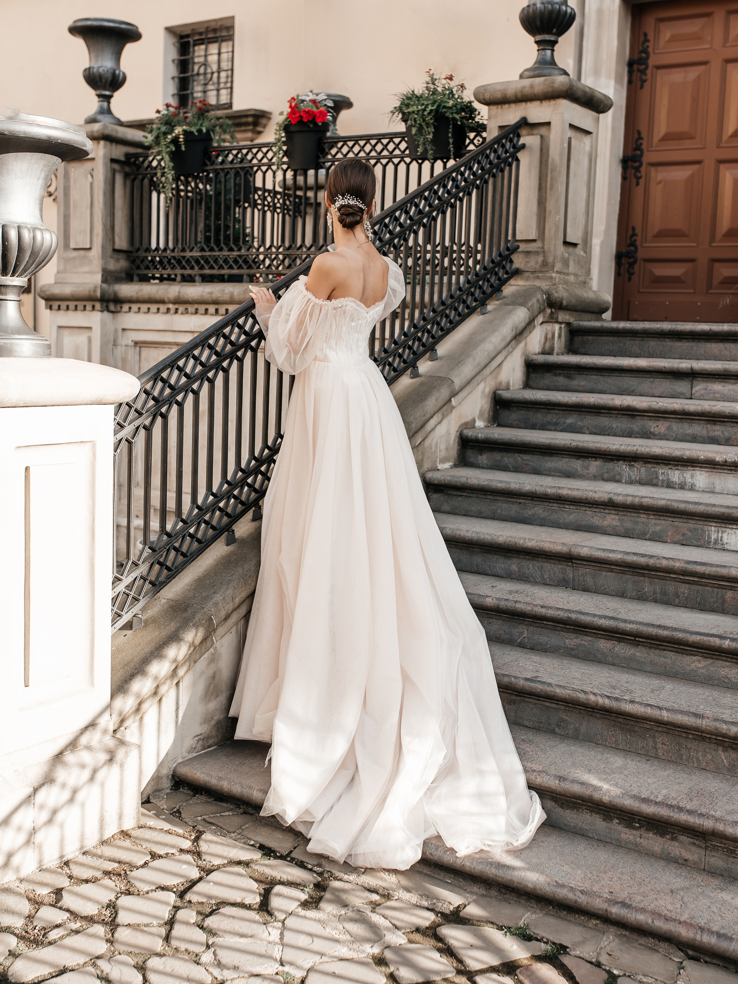 Валентин и Мария. Свадебный салон-ателье Бонжур в Минске Bonjour