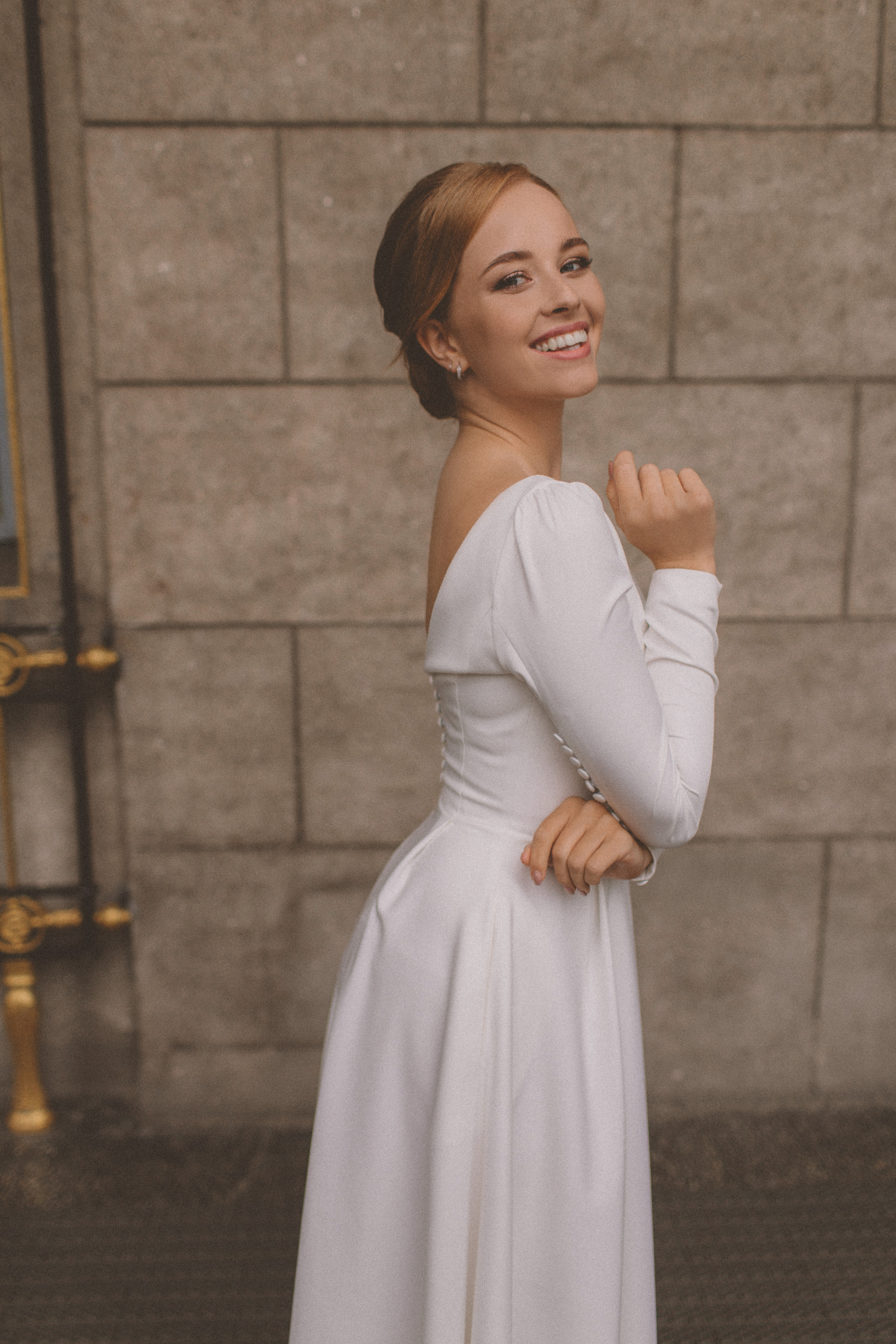 Фотосессия невесты Маргариты в свадебном платье Брижит миди от Бонжур. Свадебный салон-ателье Бонжур в Минске Bonjour