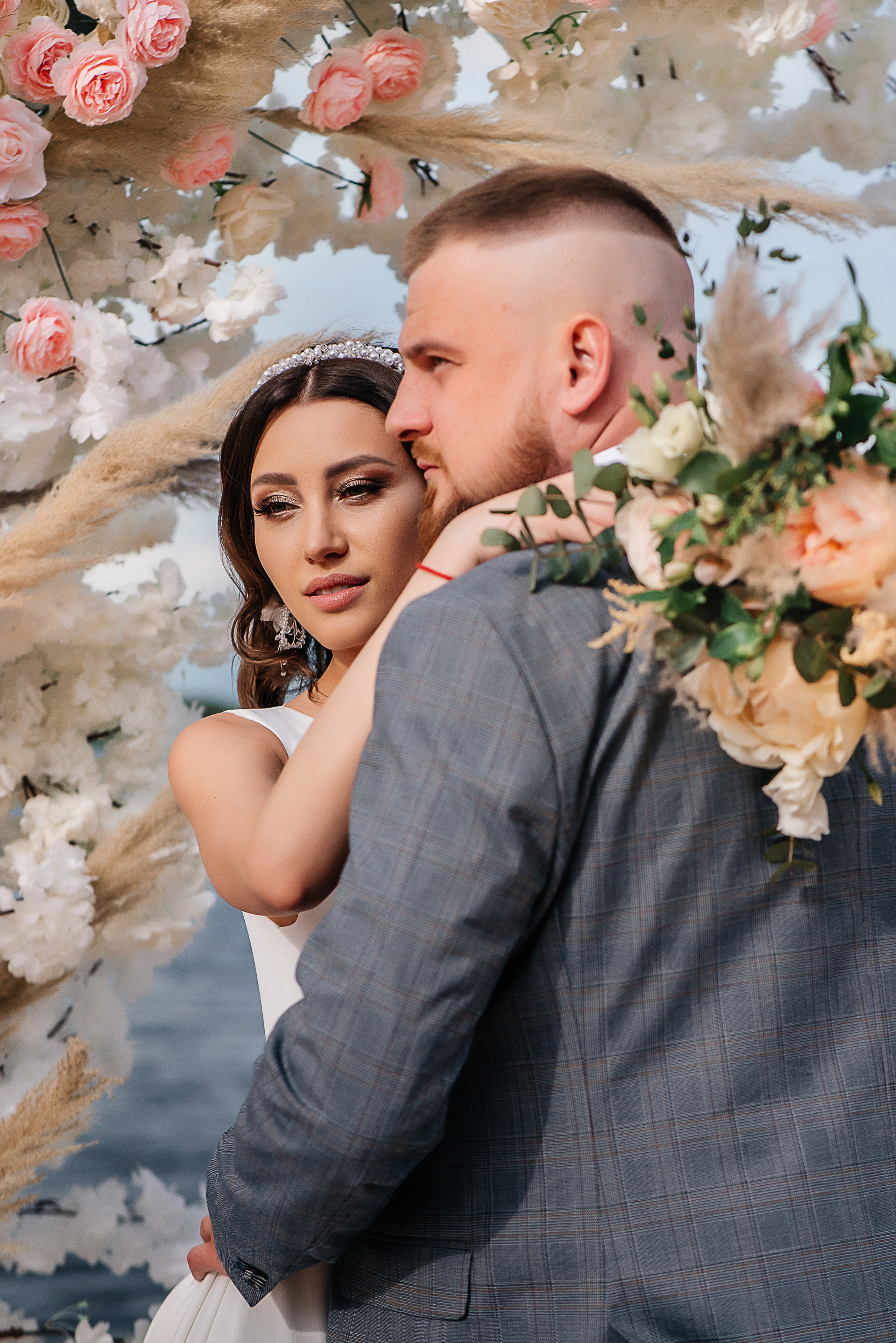 Василиса и Евгений. Свадебный салон-ателье Бонжур в Минске Bonjour