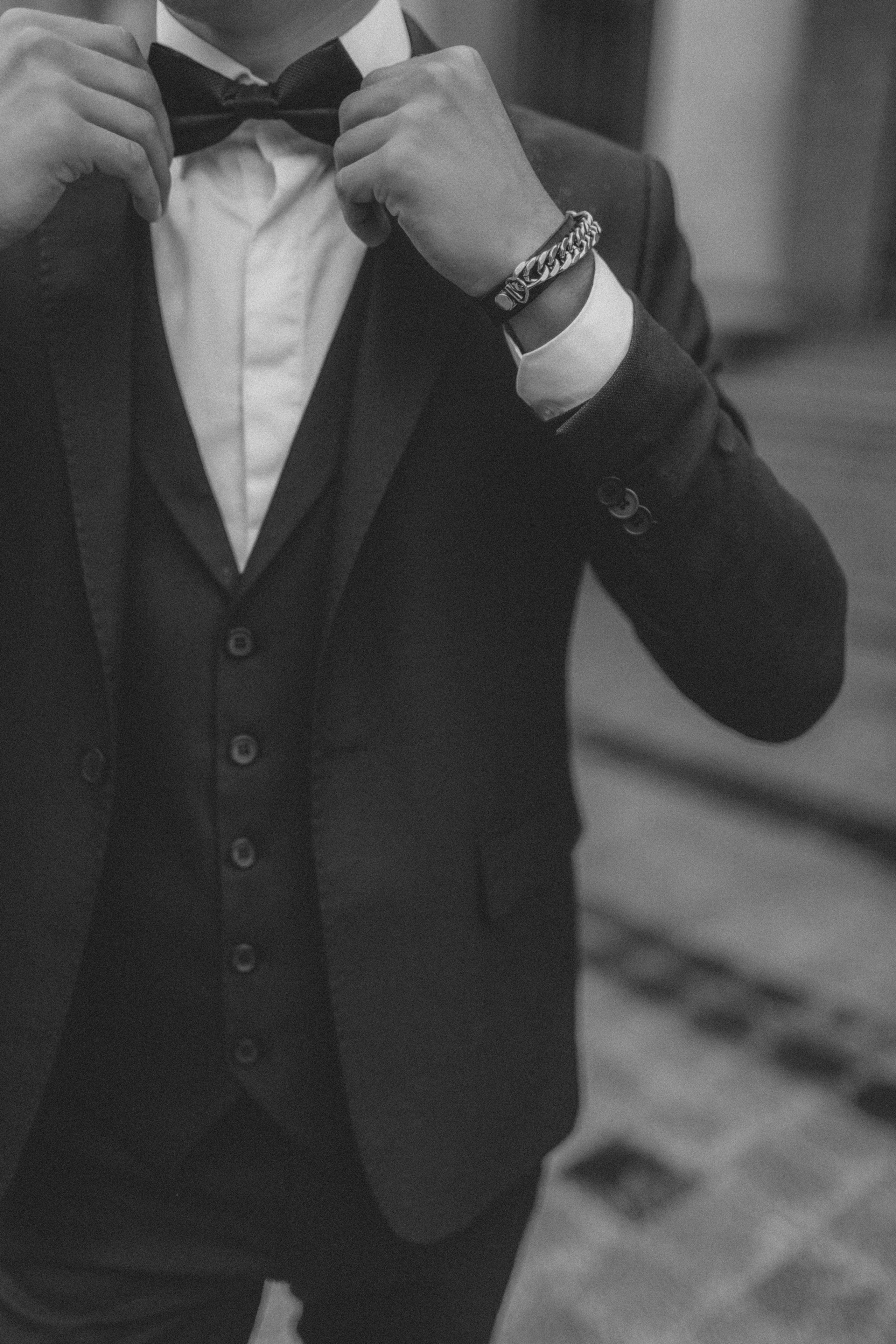 Фотосессия невесты Маргариты в свадебном платье Брижит миди от Бонжур. Свадебный салон-ателье Бонжур в Минске Bonjour