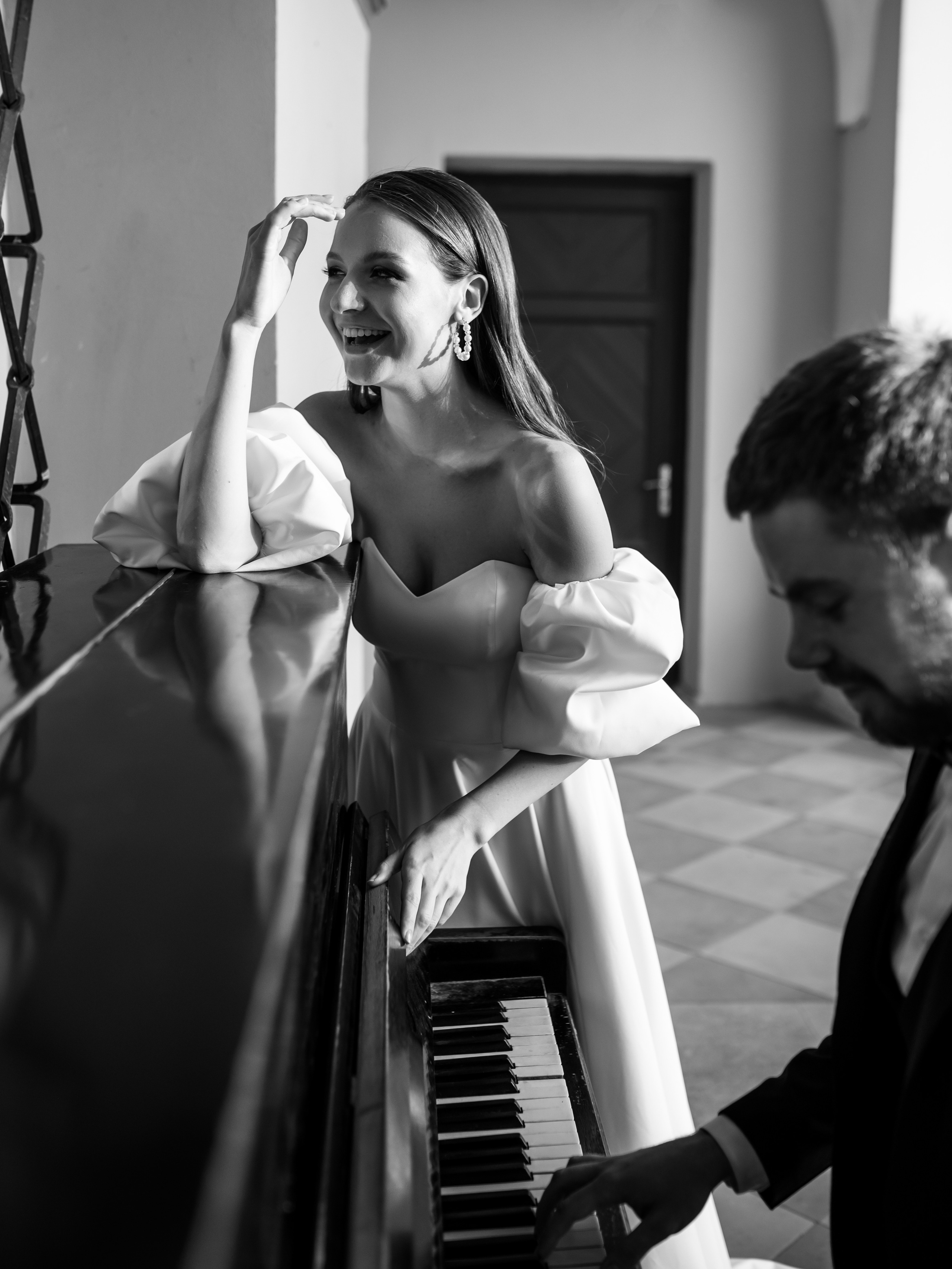 Александр и Валерия. Свадебный салон-ателье Бонжур в Минске Bonjour