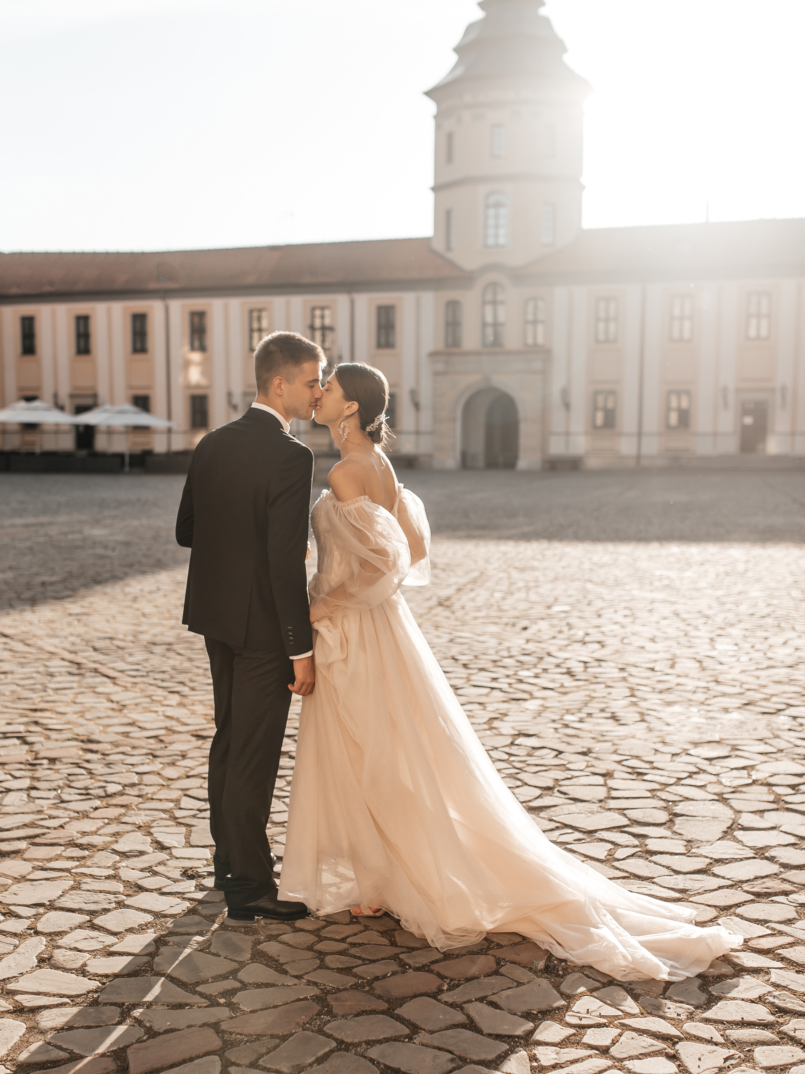 Валентин и Мария. Свадебный салон-ателье Бонжур в Минске Bonjour