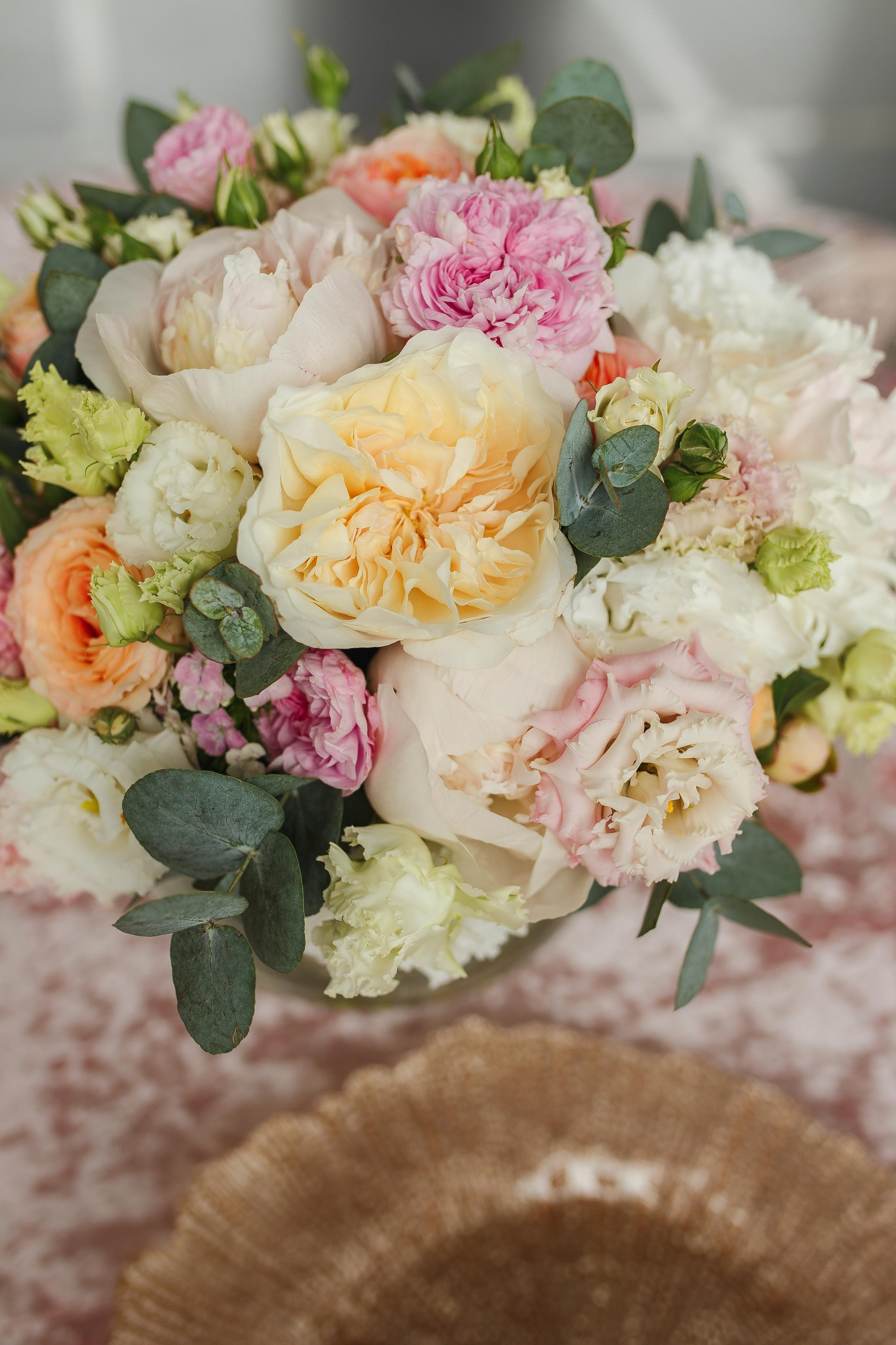 Юля и Максим. Свадебный салон-ателье Бонжур в Минске Bonjour