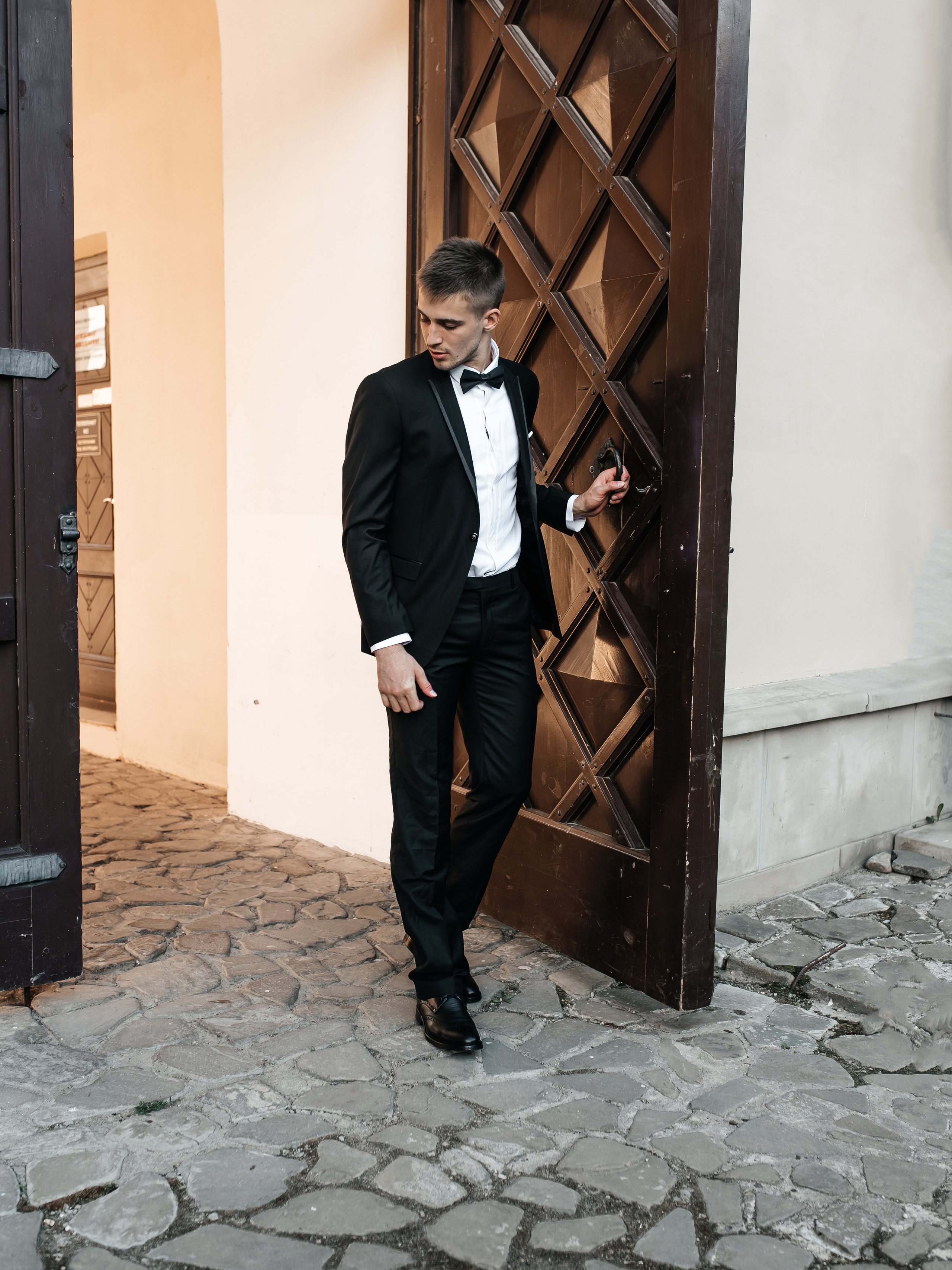 Валентин и Мария. Свадебный салон-ателье Бонжур в Минске Bonjour