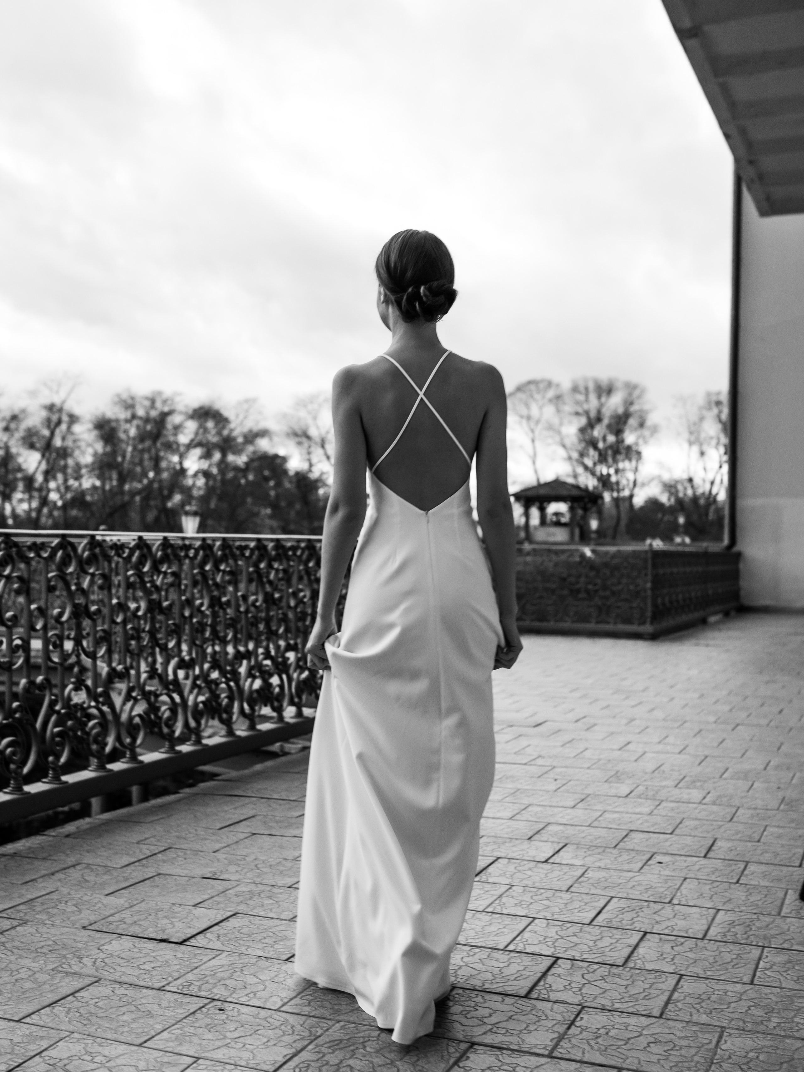 Фотосессия невесты Валерии в свадебном платье Лили  от салона Бонжур. Свадебный салон-ателье Бонжур в Минске Bonjour