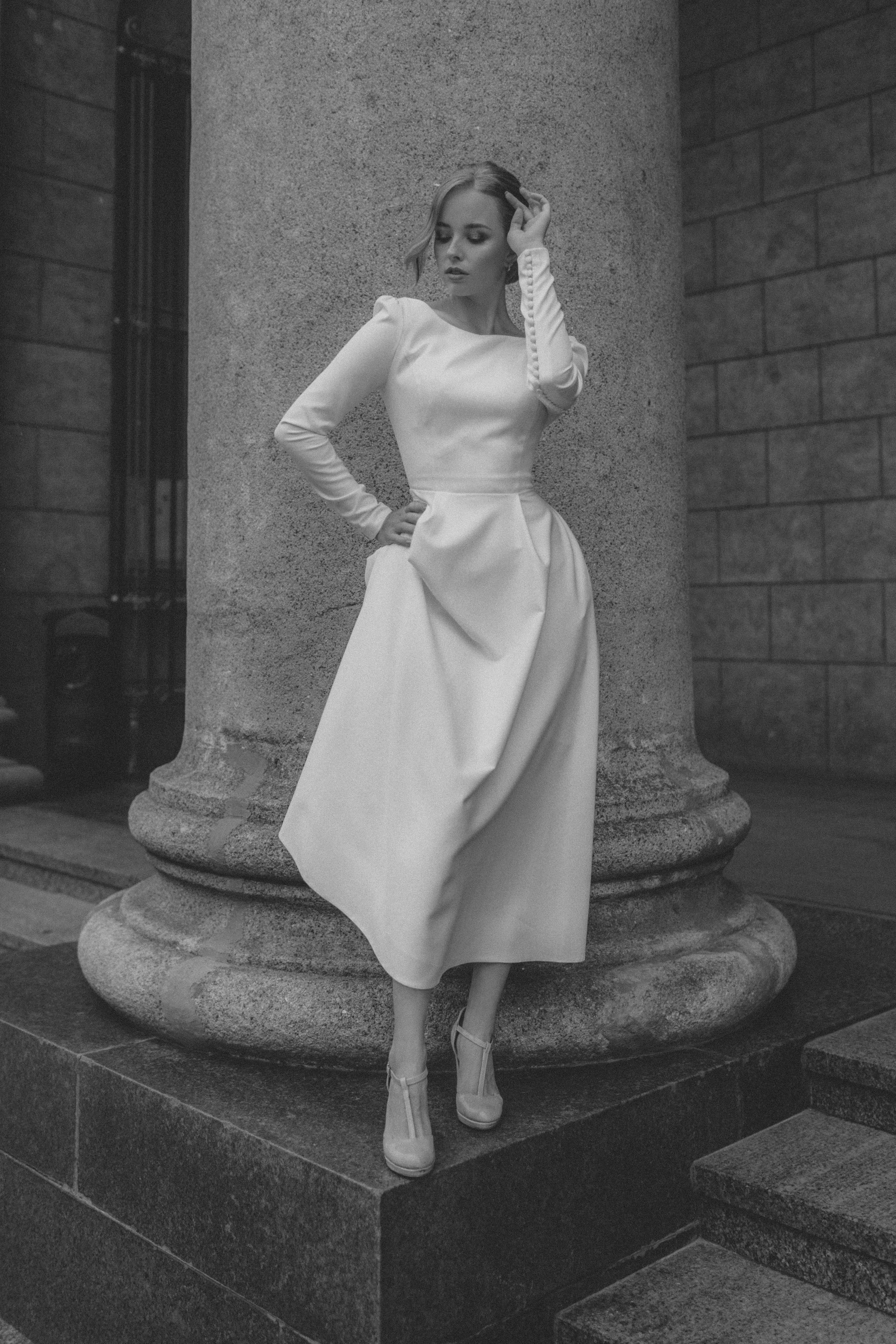 Фотосессия невесты Маргариты в свадебном платье Брижит миди от Бонжур. Свадебный салон-ателье Бонжур в Минске Bonjour