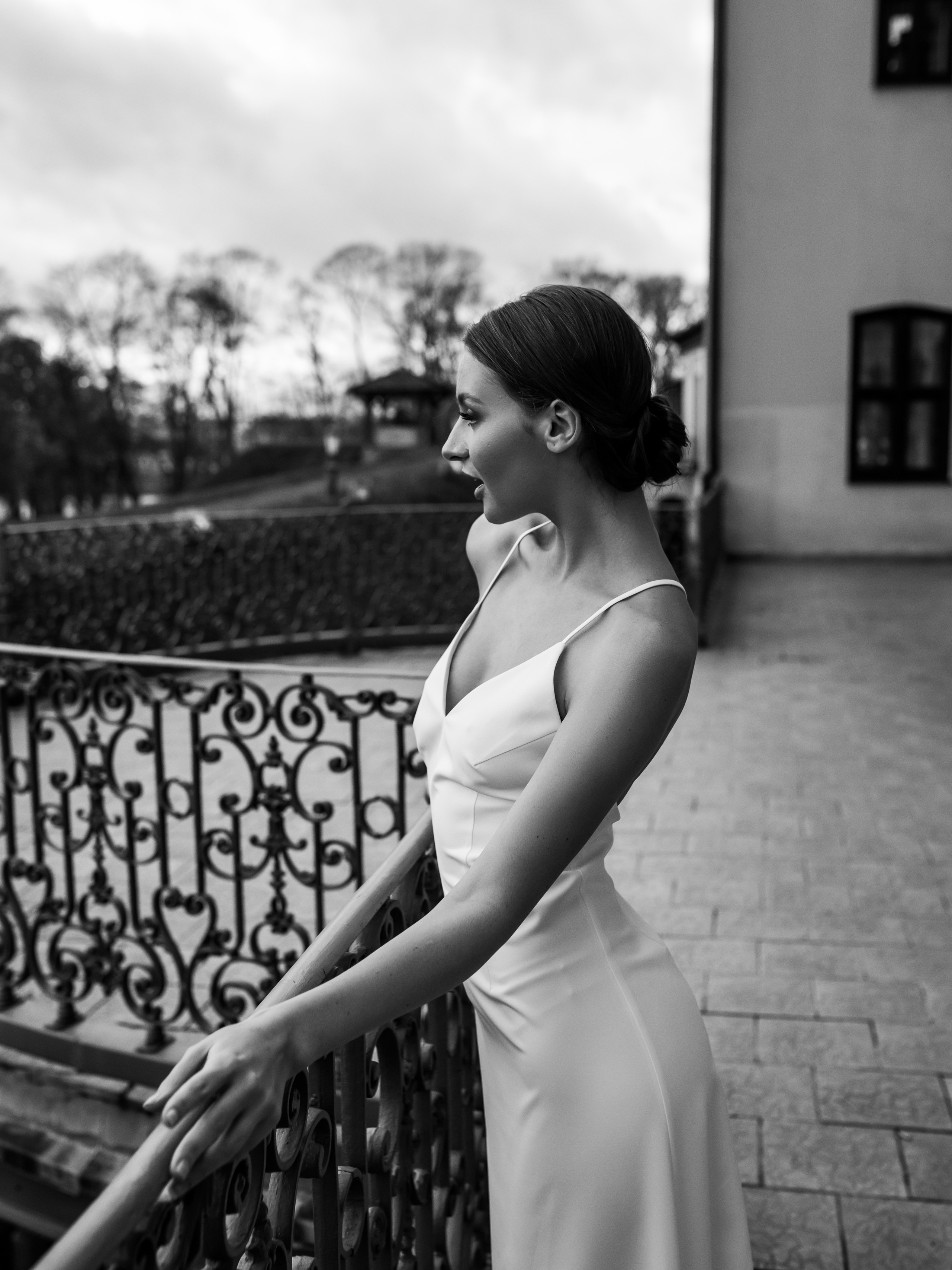 Фотосессия невесты Валерии в свадебном платье Лили  от салона Бонжур. Свадебный салон-ателье Бонжур в Минске Bonjour