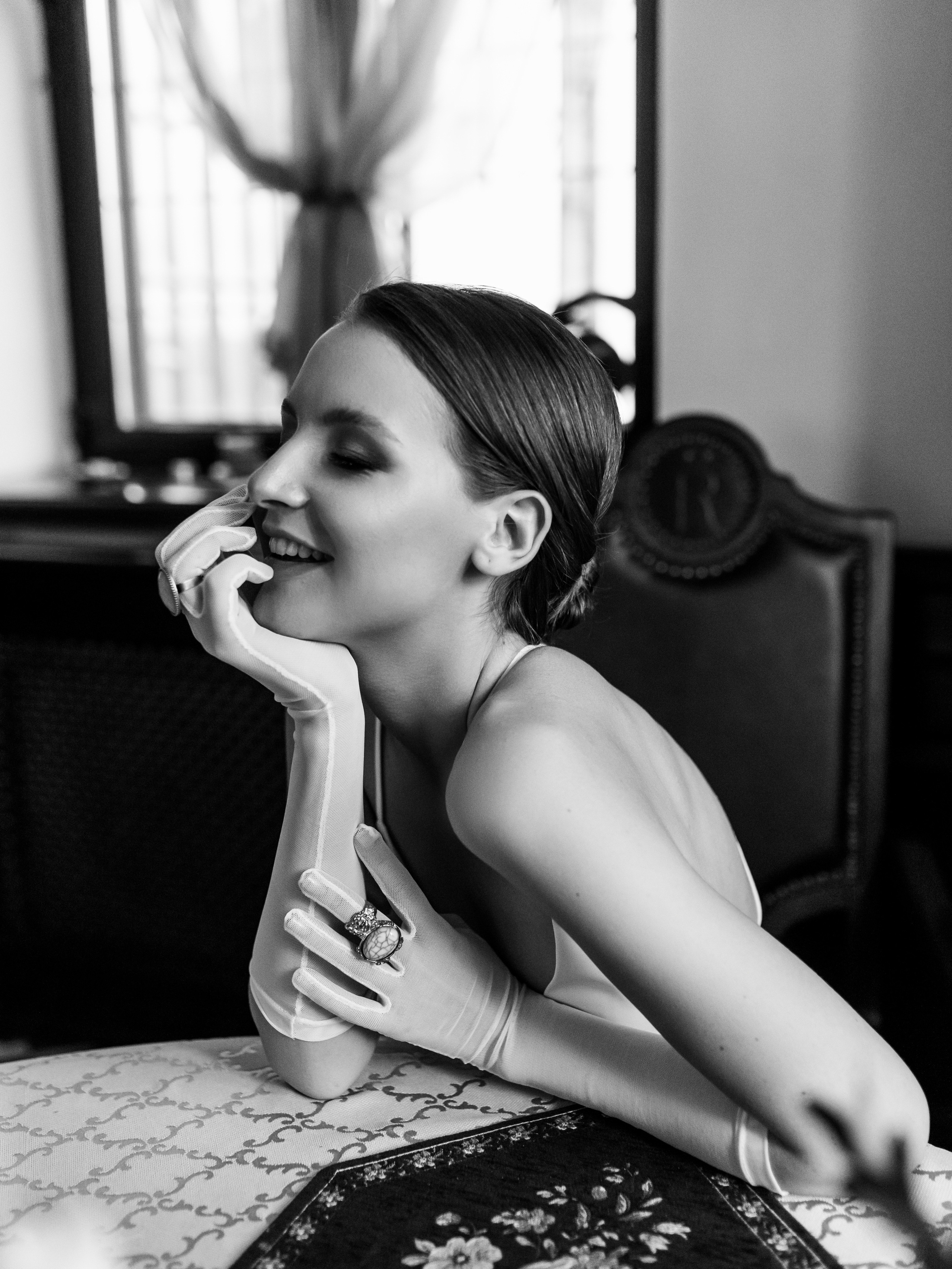 Фотосессия невесты Валерии в свадебном платье Лили  от салона Бонжур. Свадебный салон-ателье Бонжур в Минске Bonjour