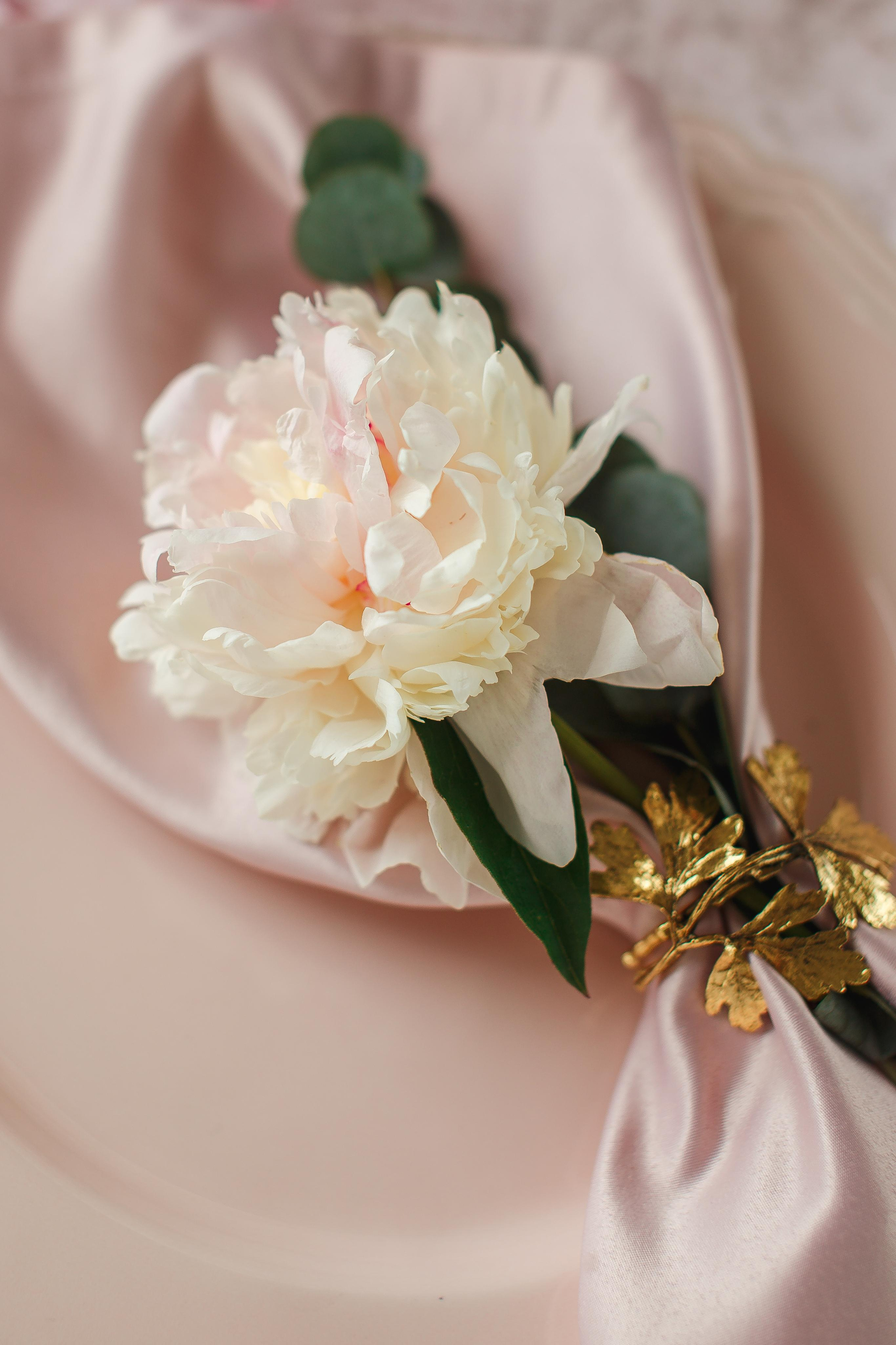 Юля и Максим. Свадебный салон-ателье Бонжур в Минске Bonjour