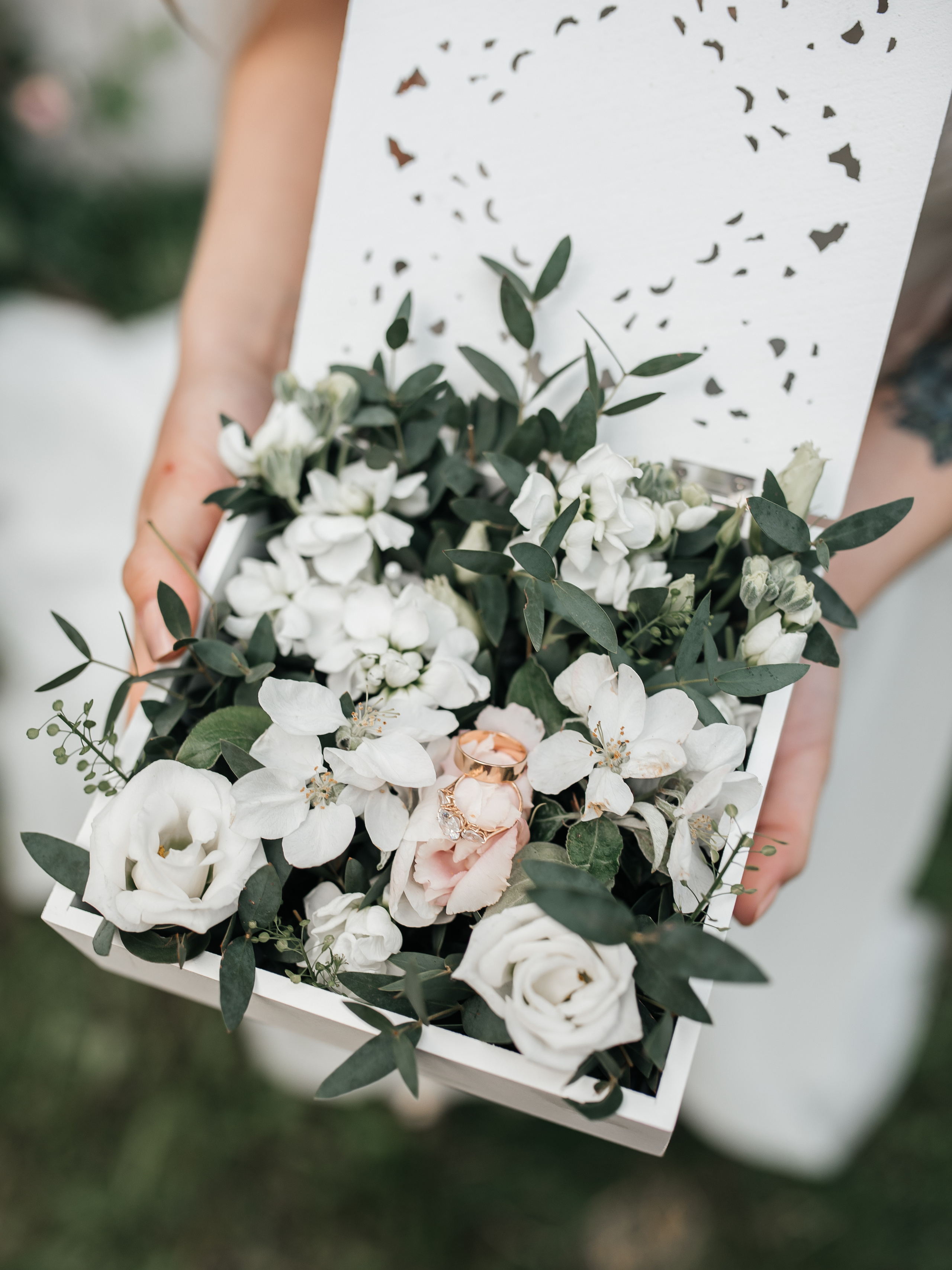 Виктория и Артем. Свадебный салон-ателье Бонжур в Минске Bonjour