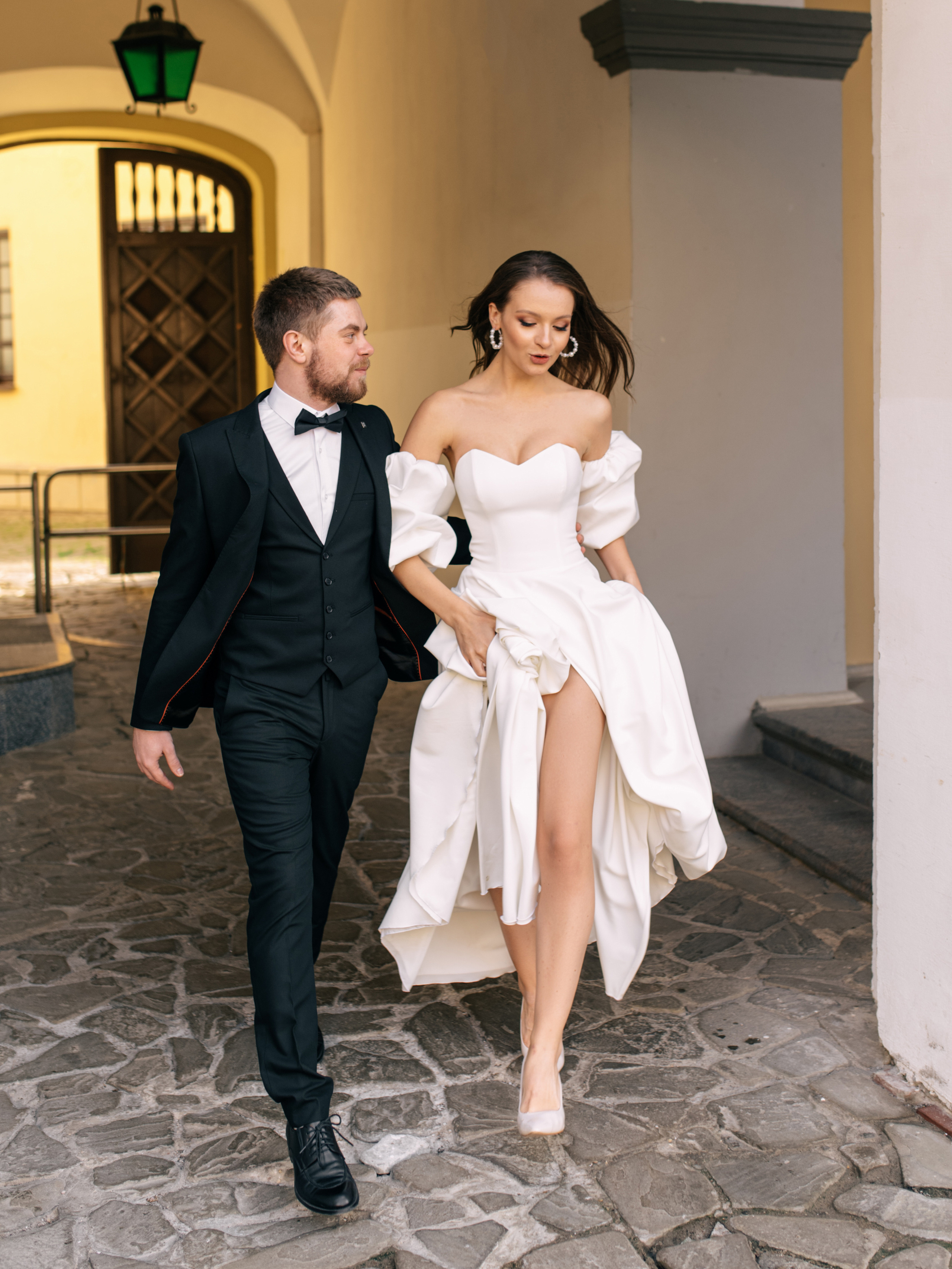 Александр и Валерия. Свадебный салон-ателье Бонжур в Минске Bonjour