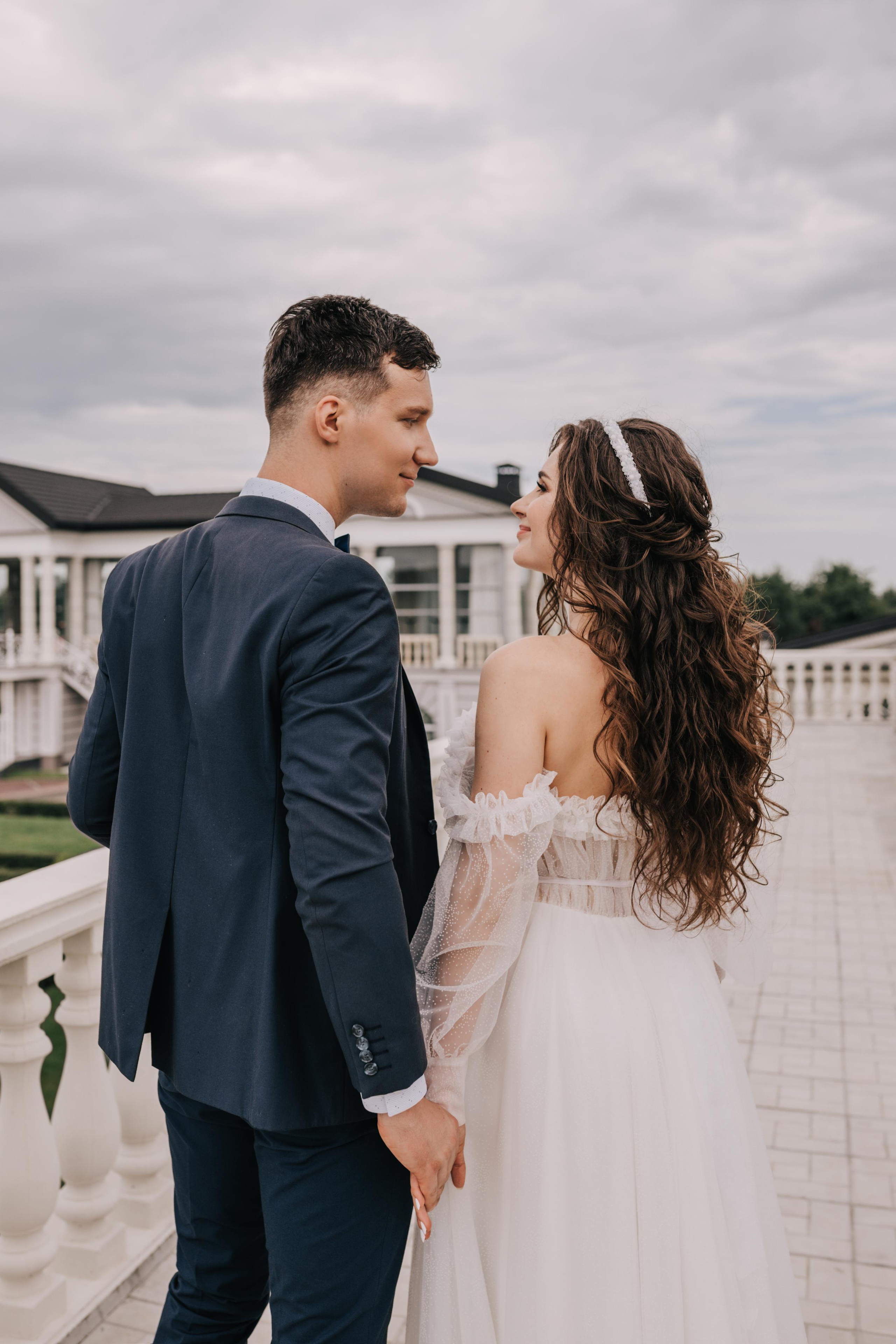 Юля и Максим. Свадебный салон-ателье Бонжур в Минске Bonjour