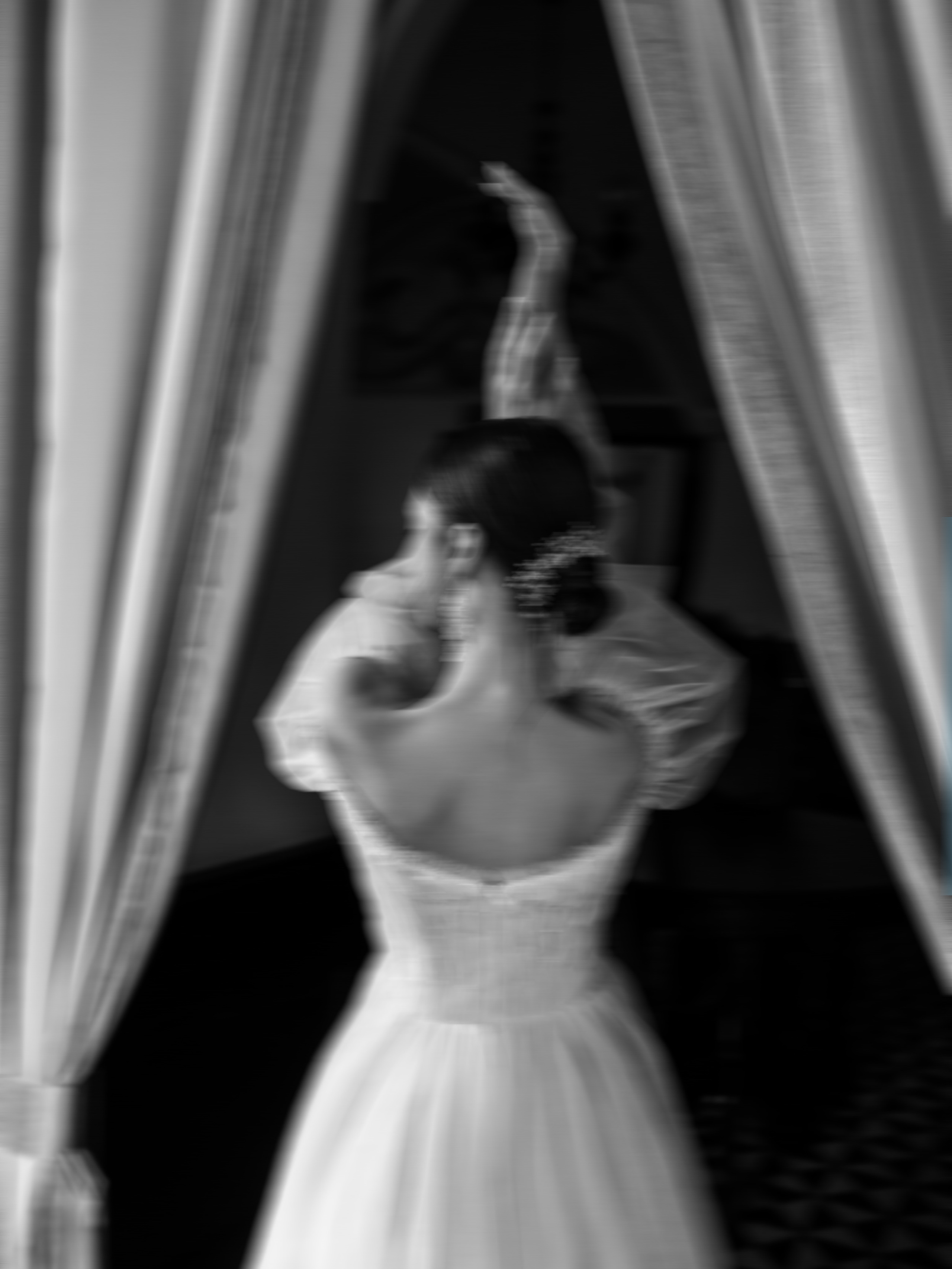 Валентин и Мария. Свадебный салон-ателье Бонжур в Минске Bonjour