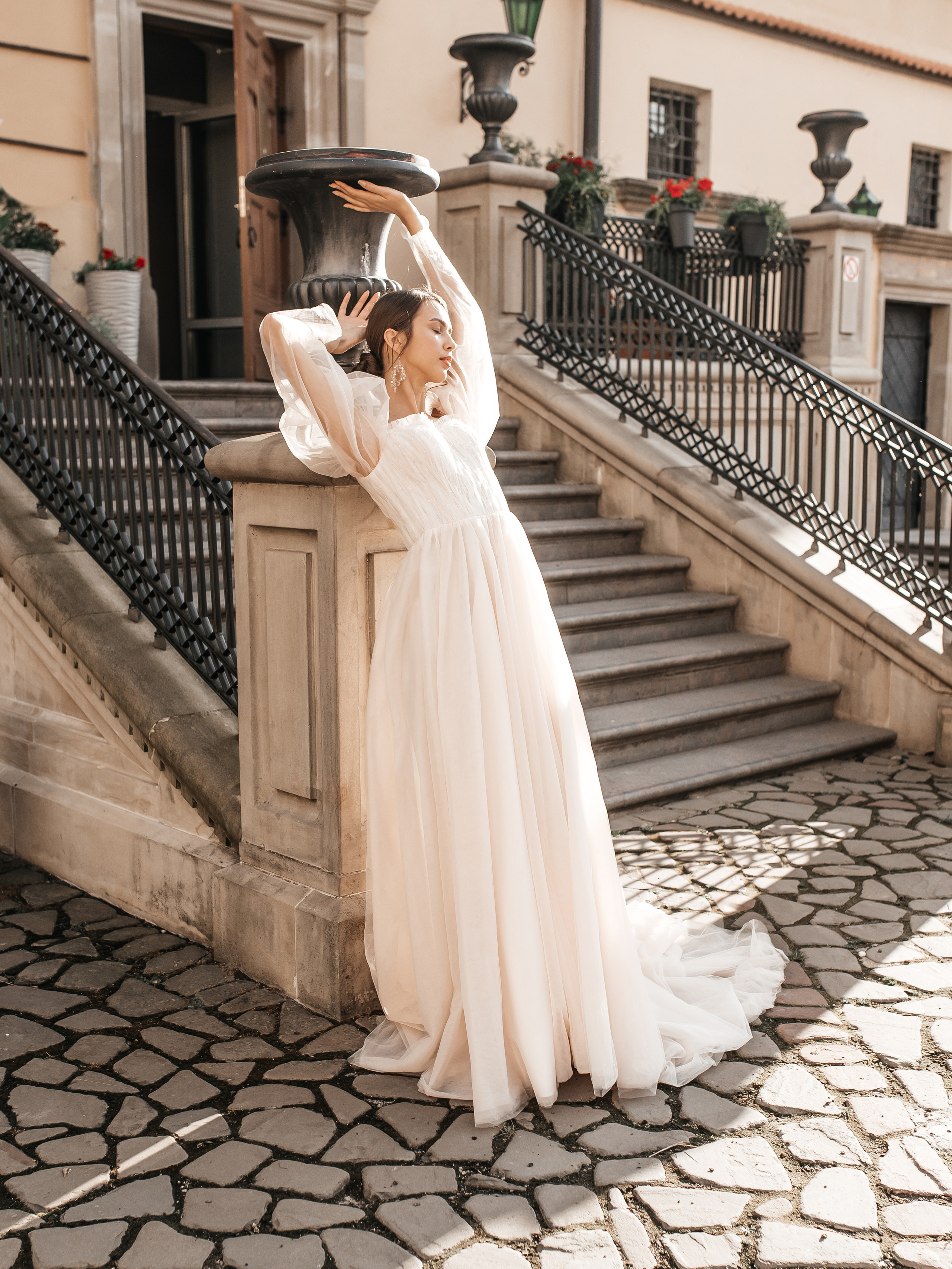 Валентин и Мария. Свадебный салон-ателье Бонжур в Минске Bonjour