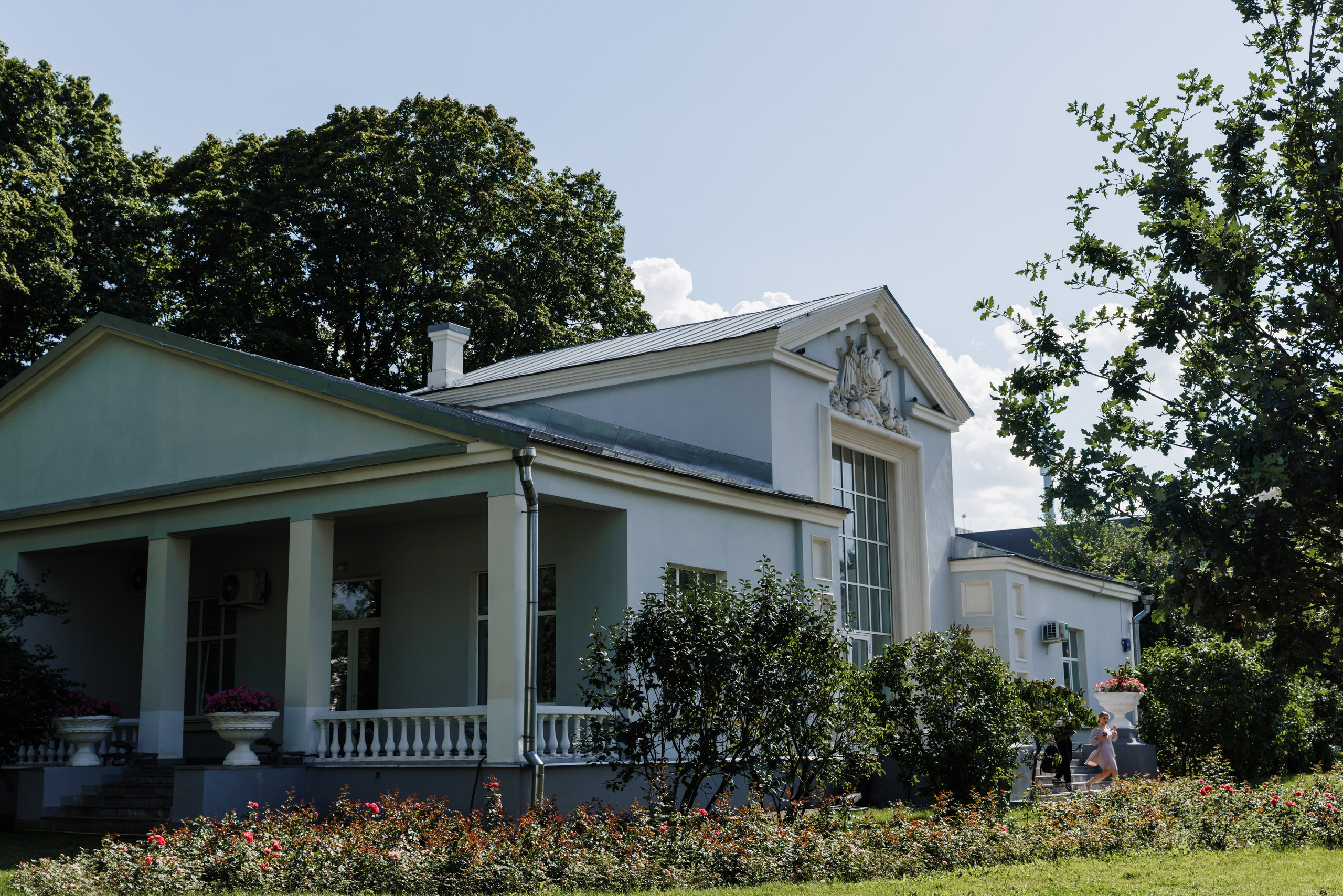 Павел и Дарья| ВДНХ. Фотограф Москва Шептаев Артём