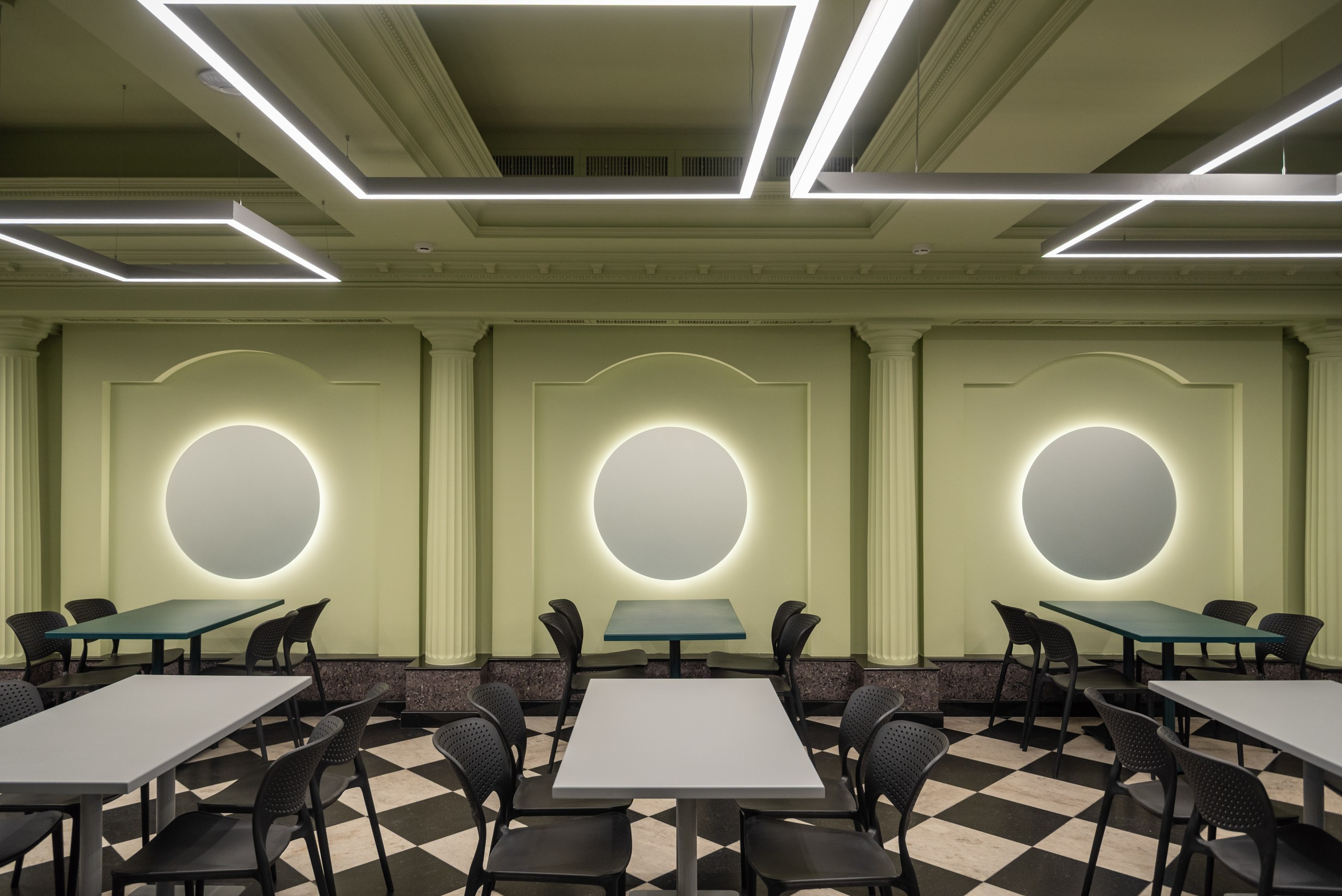 X corp | 2025. Архитектурный фотограф и 3D-художник Антон Мельников