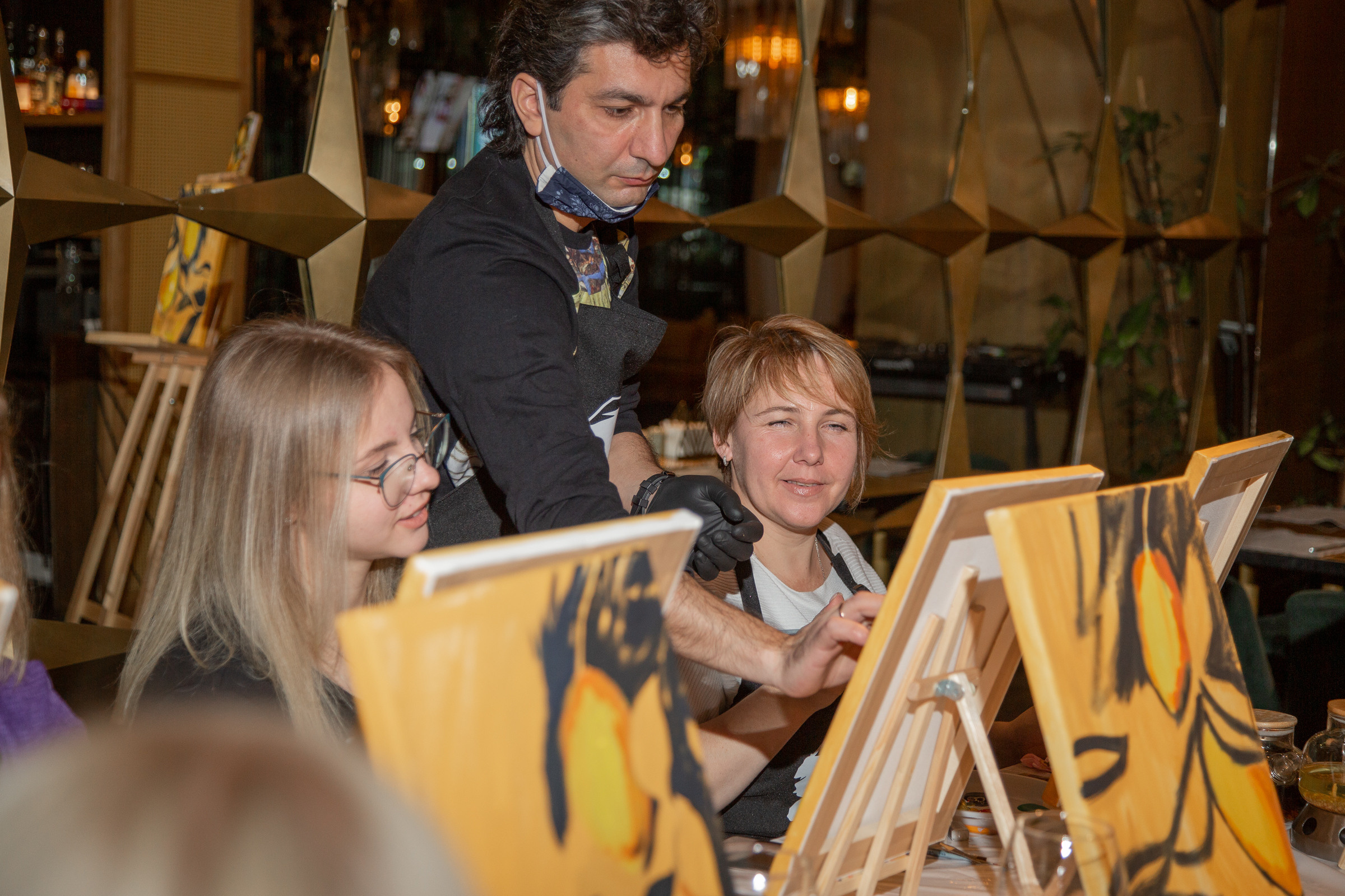 Репортажная съемка арт-вечеринок в Москве. Фотограф Анна Татаурова | Авторская фотосъемка в Москве