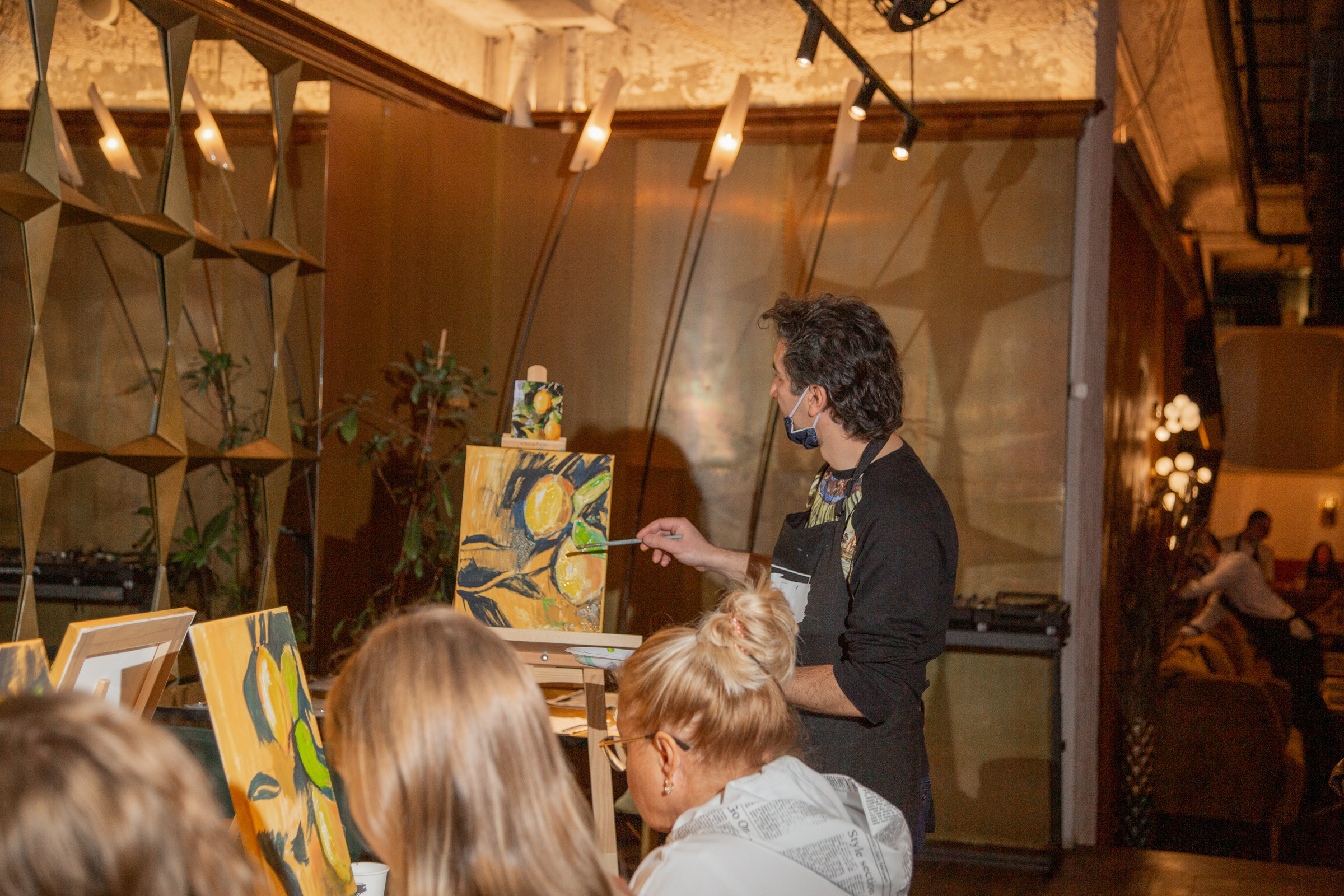 Репортажная съемка арт-вечеринок в Москве. Фотограф Анна Татаурова | Авторская фотосъемка в Москве