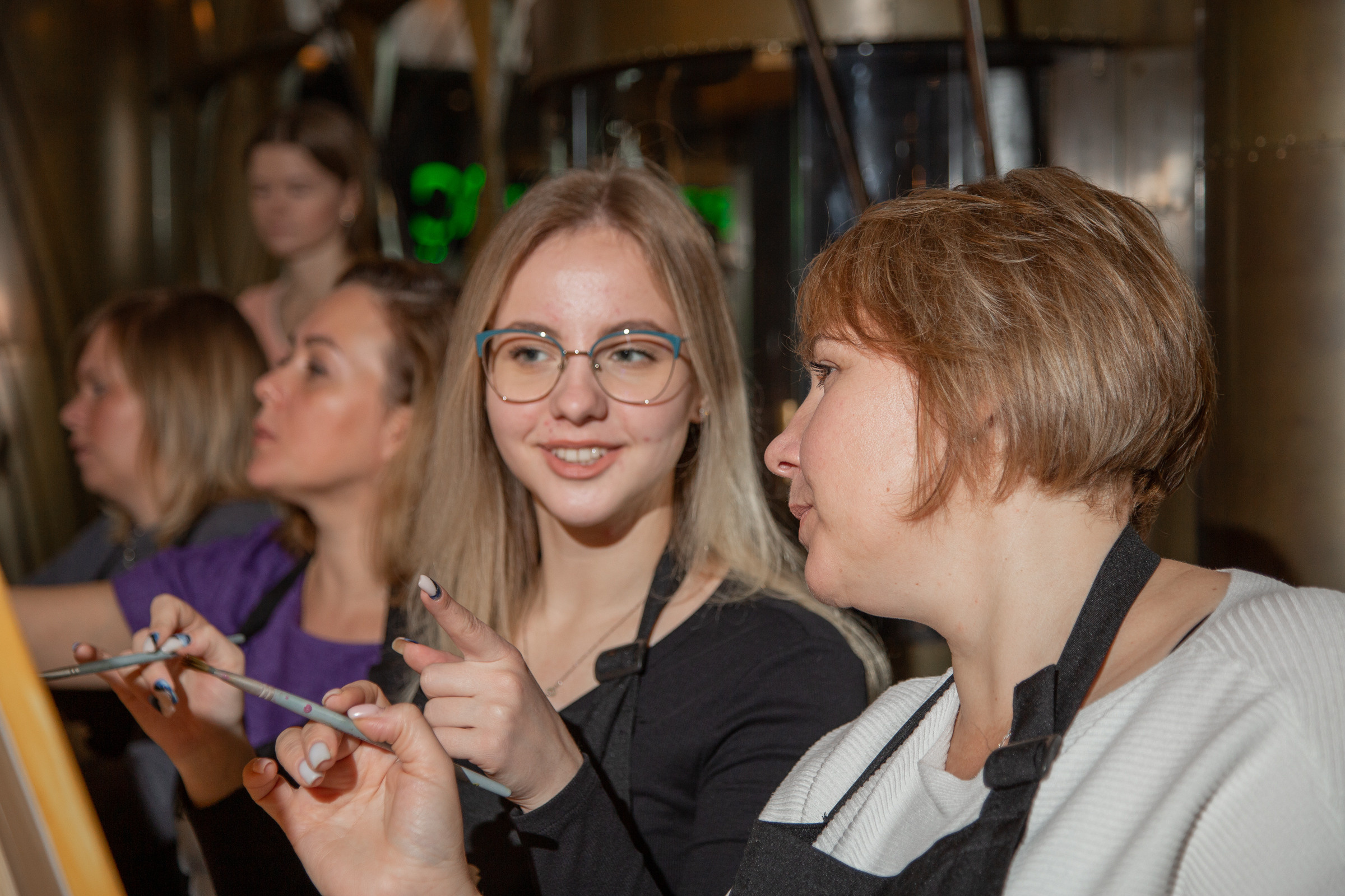 Репортажная съемка арт-вечеринок в Москве. Фотограф Анна Татаурова | Авторская фотосъемка в Москве