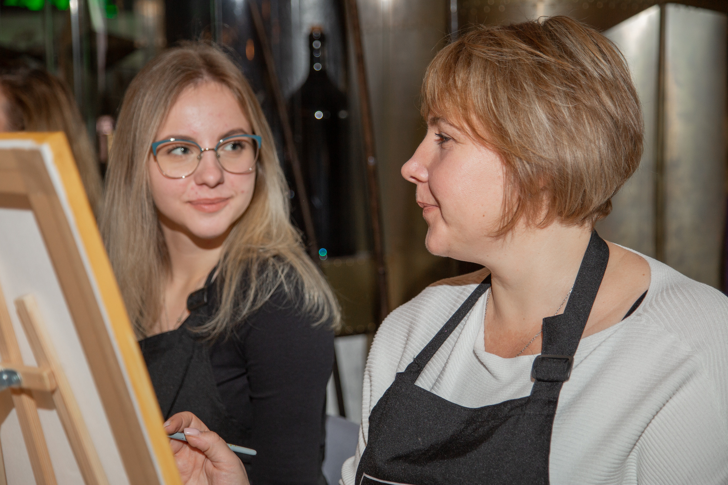 Репортажная съемка арт-вечеринок в Москве. Фотограф Анна Татаурова | Авторская фотосъемка в Москве