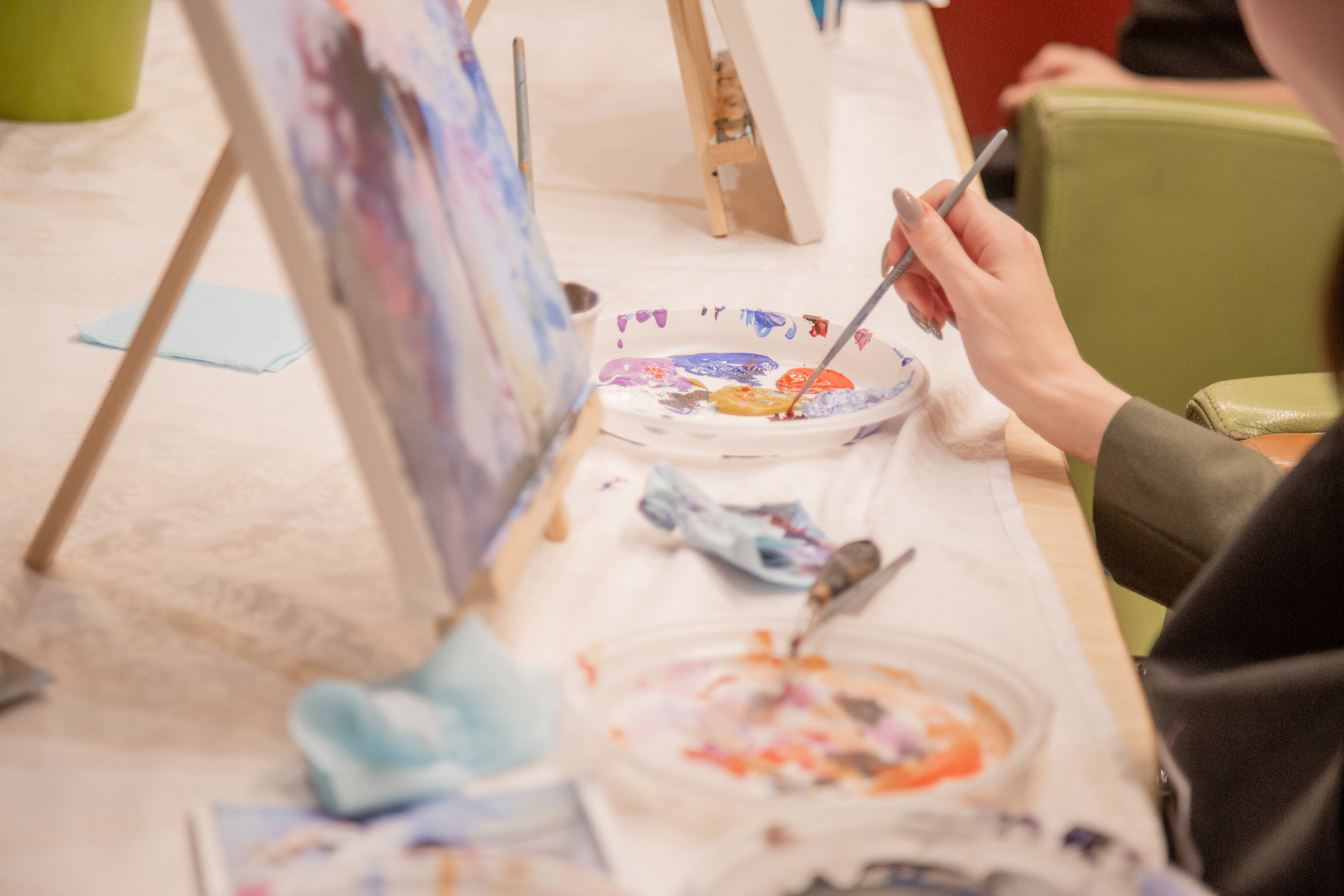 Арт-вечеринка в Москве — репортажная фотосъемка творчества. Фотограф Анна Татаурова | Авторская фотосъемка в Москве