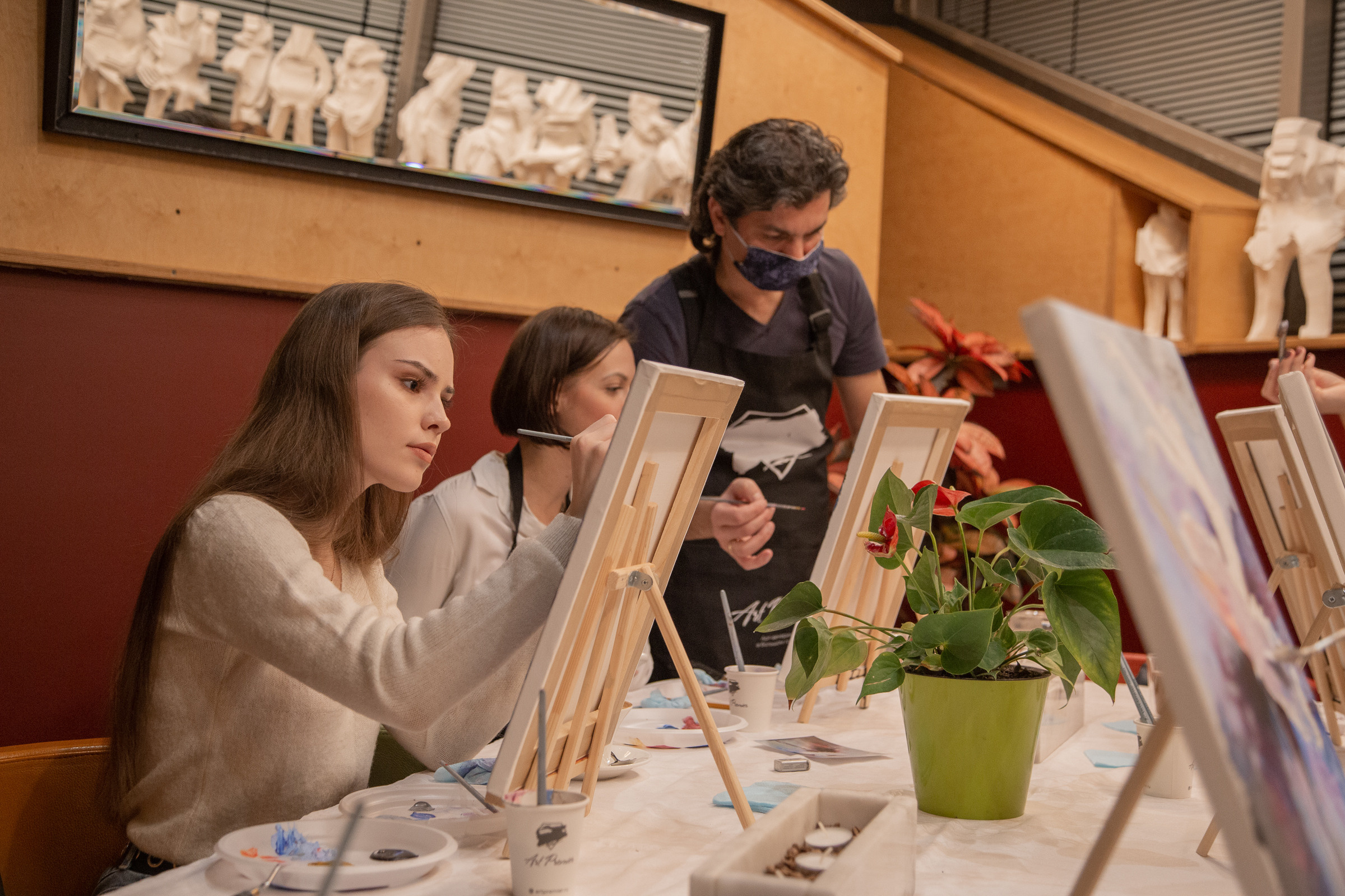 Арт-вечеринка в Москве — репортажная фотосъемка творчества. Фотограф Анна Татаурова | Авторская фотосъемка в Москве