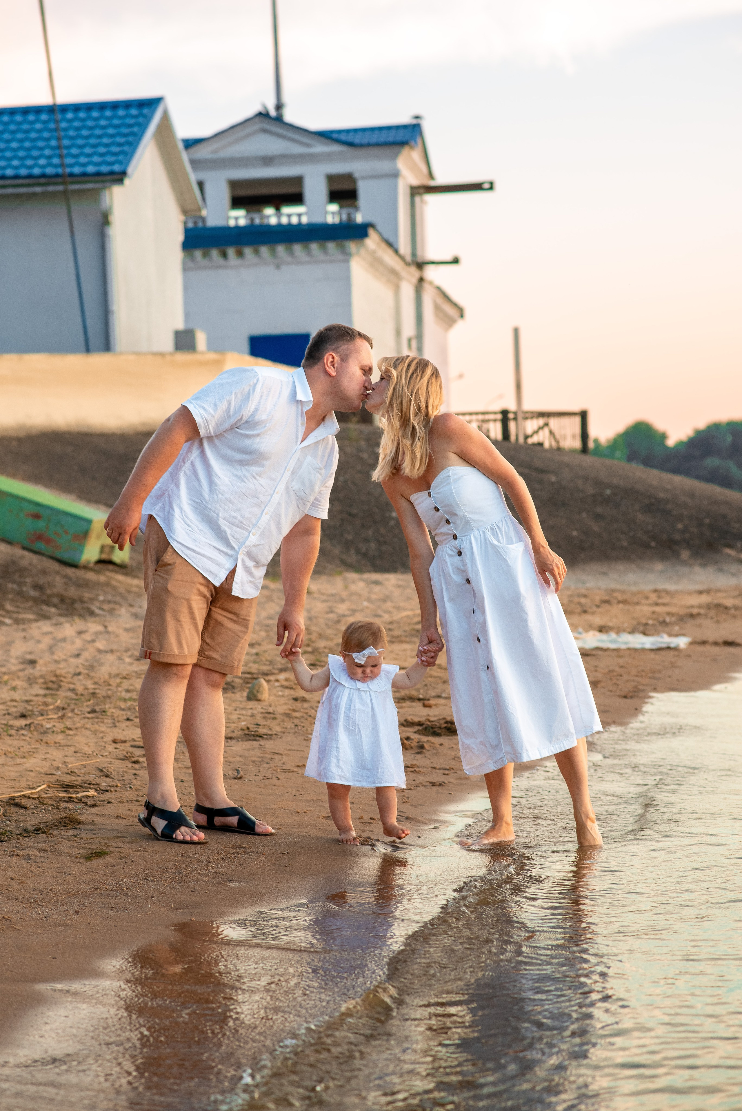 Татьяна на Минском море. Семейный фотограф на выписку из роддома и крещение Минск Настя Гришук