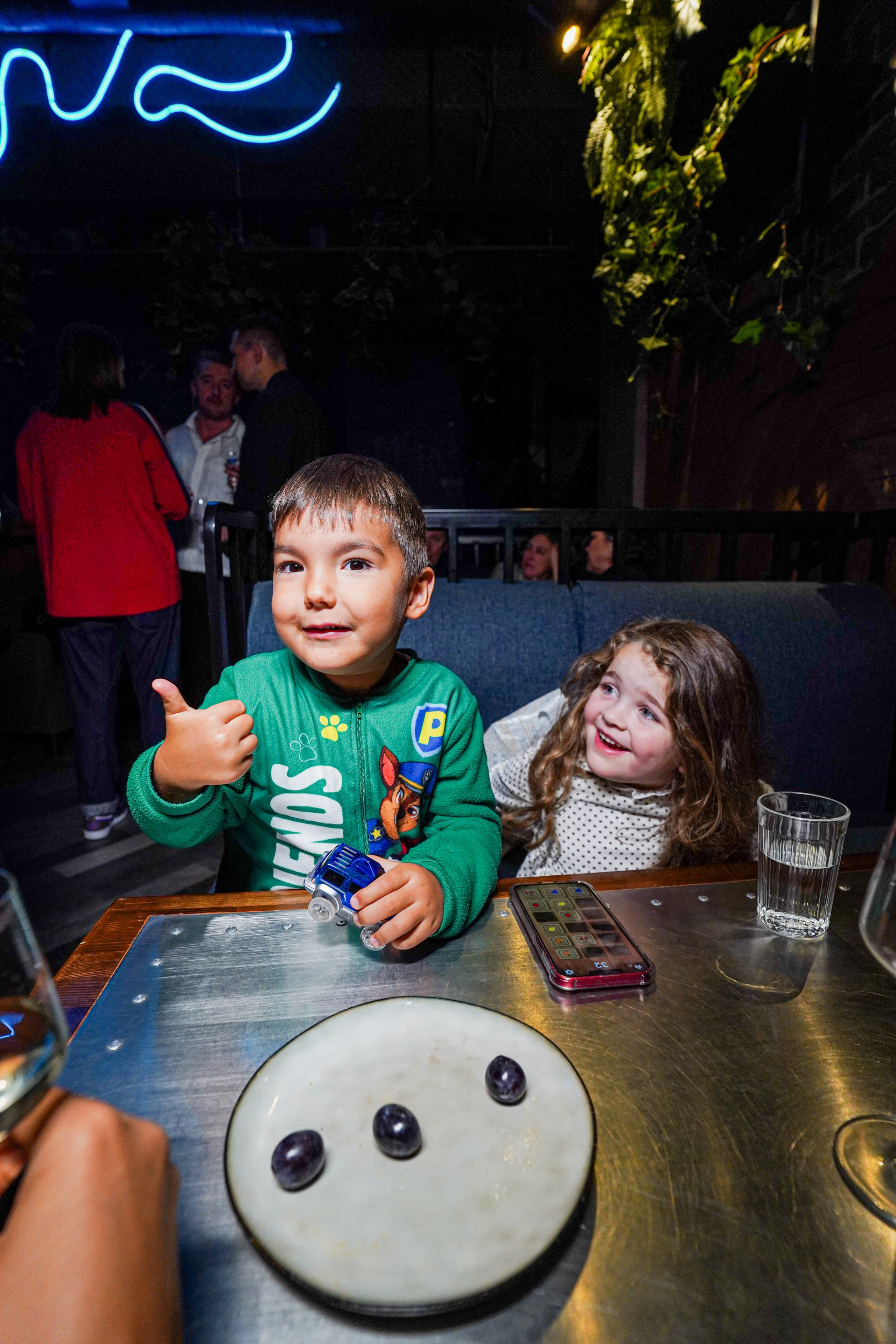 ВЕЧЕРИНКА. Фотограф Рамиль Фасхутдинов