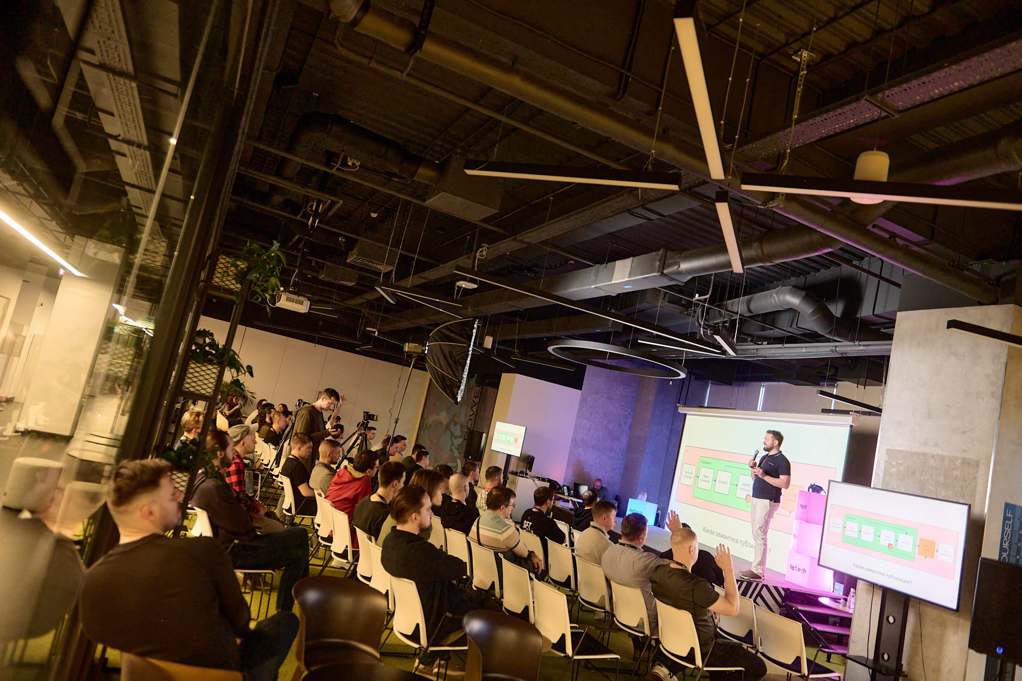 Пыхап х LaTech. Репортажный фотограф в Москве Вадим Францев