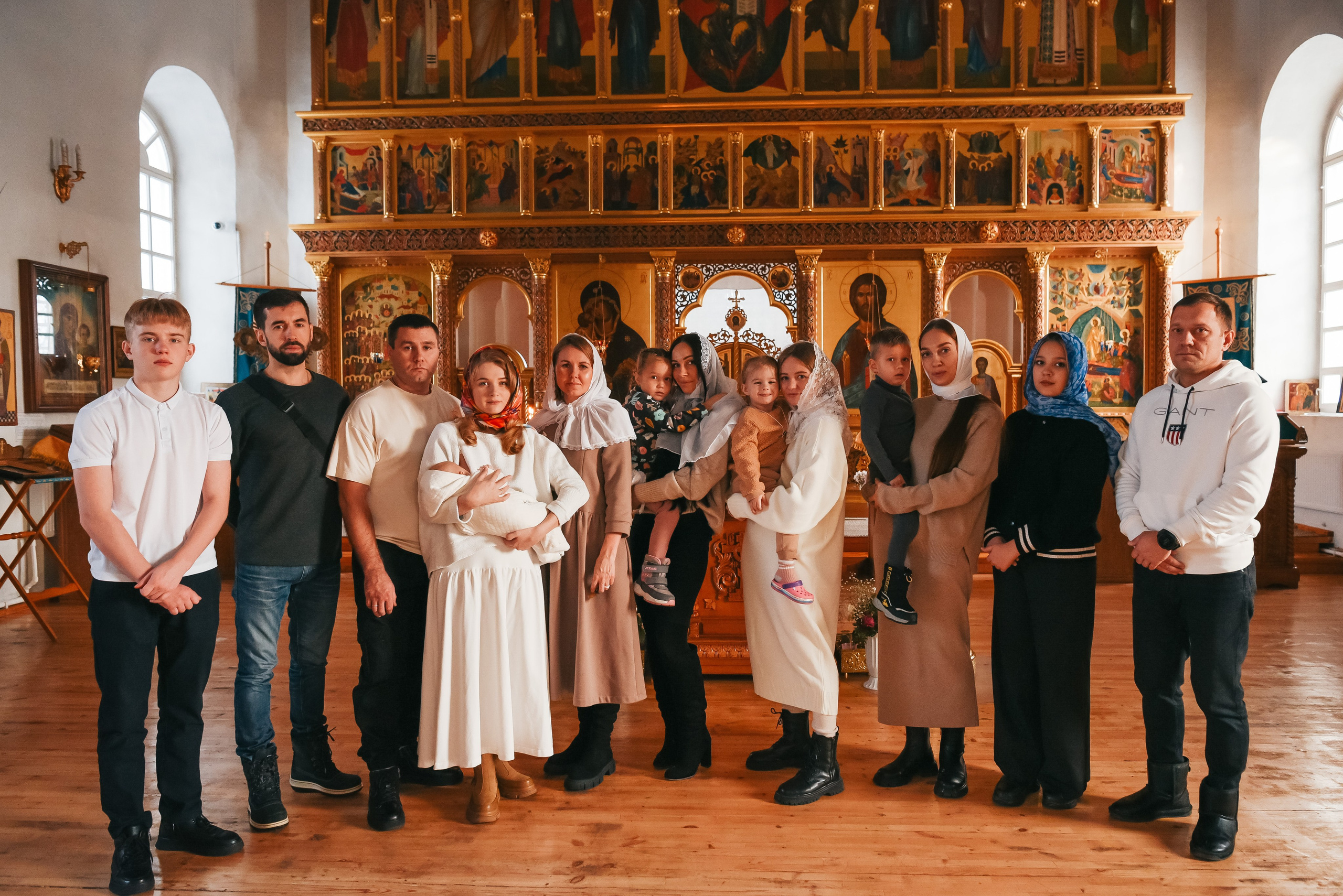 Фотосъемка крещения в Тюмени. Фотограф Анастасия Гурьянова в Тюмени и Ялуторовске