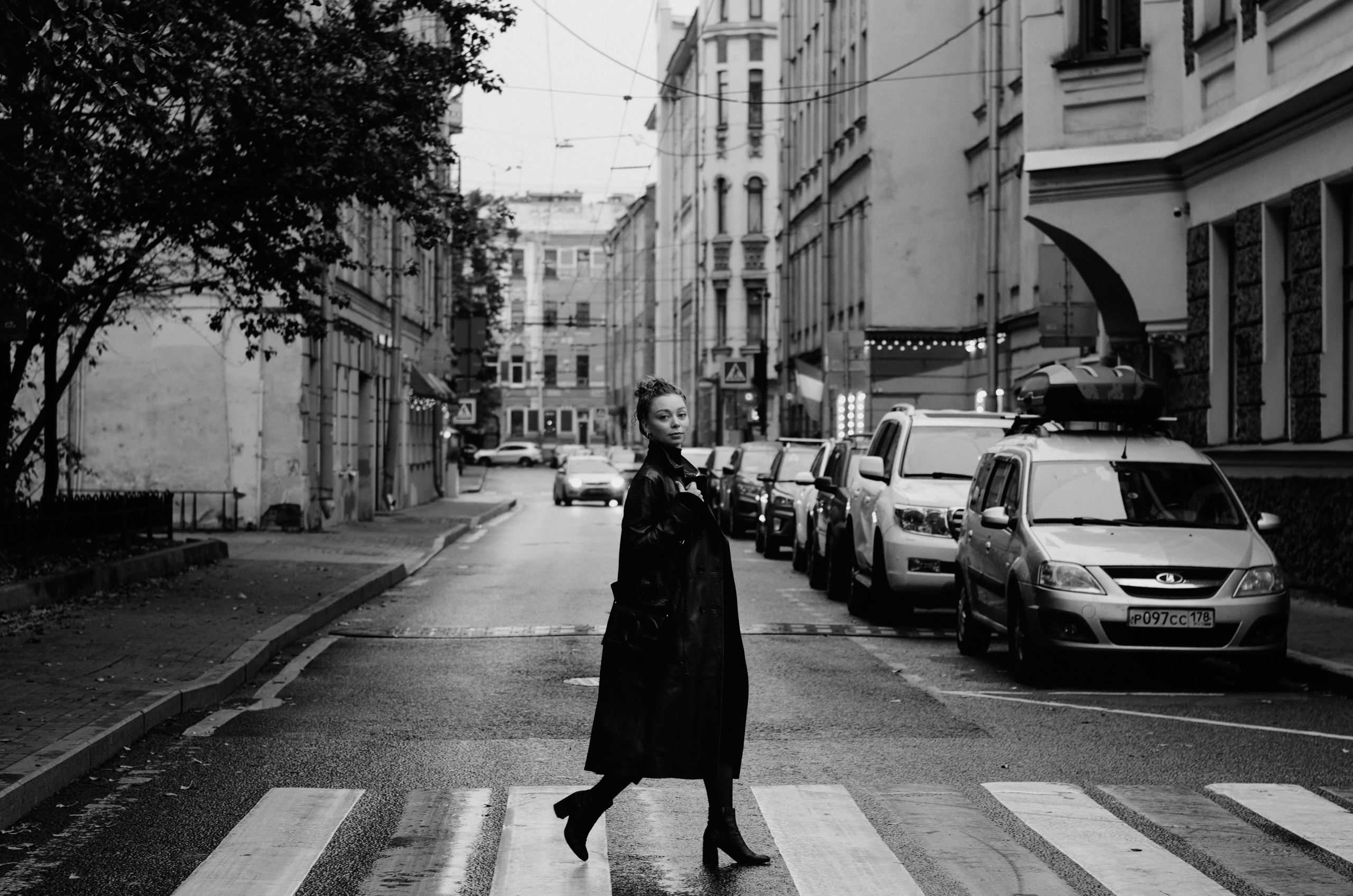 Фотопрогулка с С. (Петроградка). Портретный и репортажный фотограф в Санкт-Петербурге Варвара Жукова