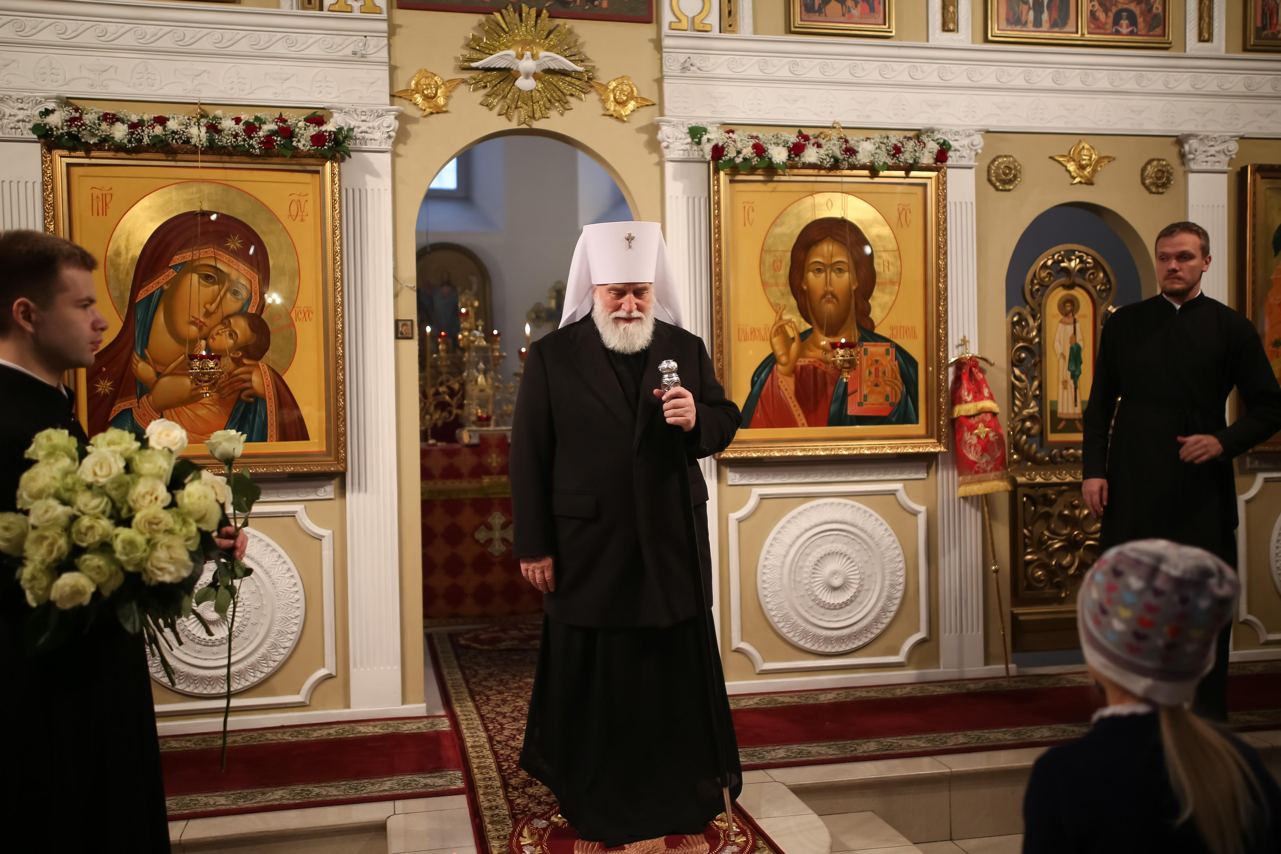 Архиерейское богослужение в честь новомучеников Жуковских. Семейный и детский фотограф Анна Петракова