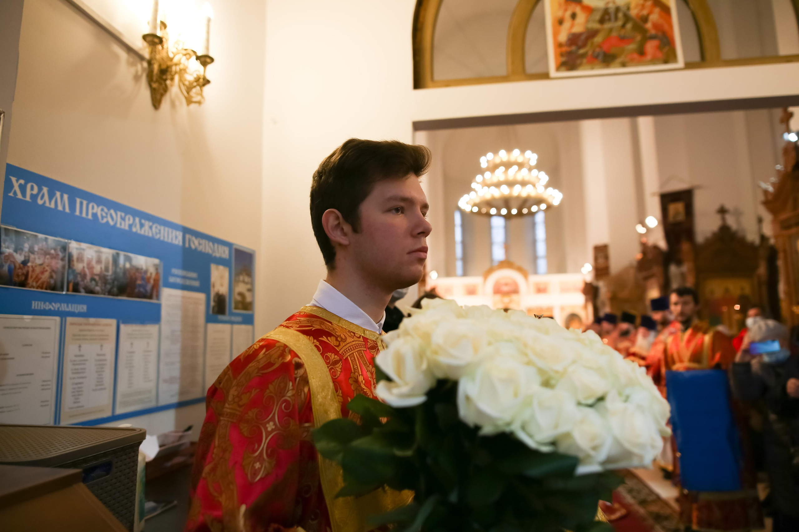 Архиерейское богослужение в честь новомучеников Жуковских. Семейный и детский фотограф Анна Петракова