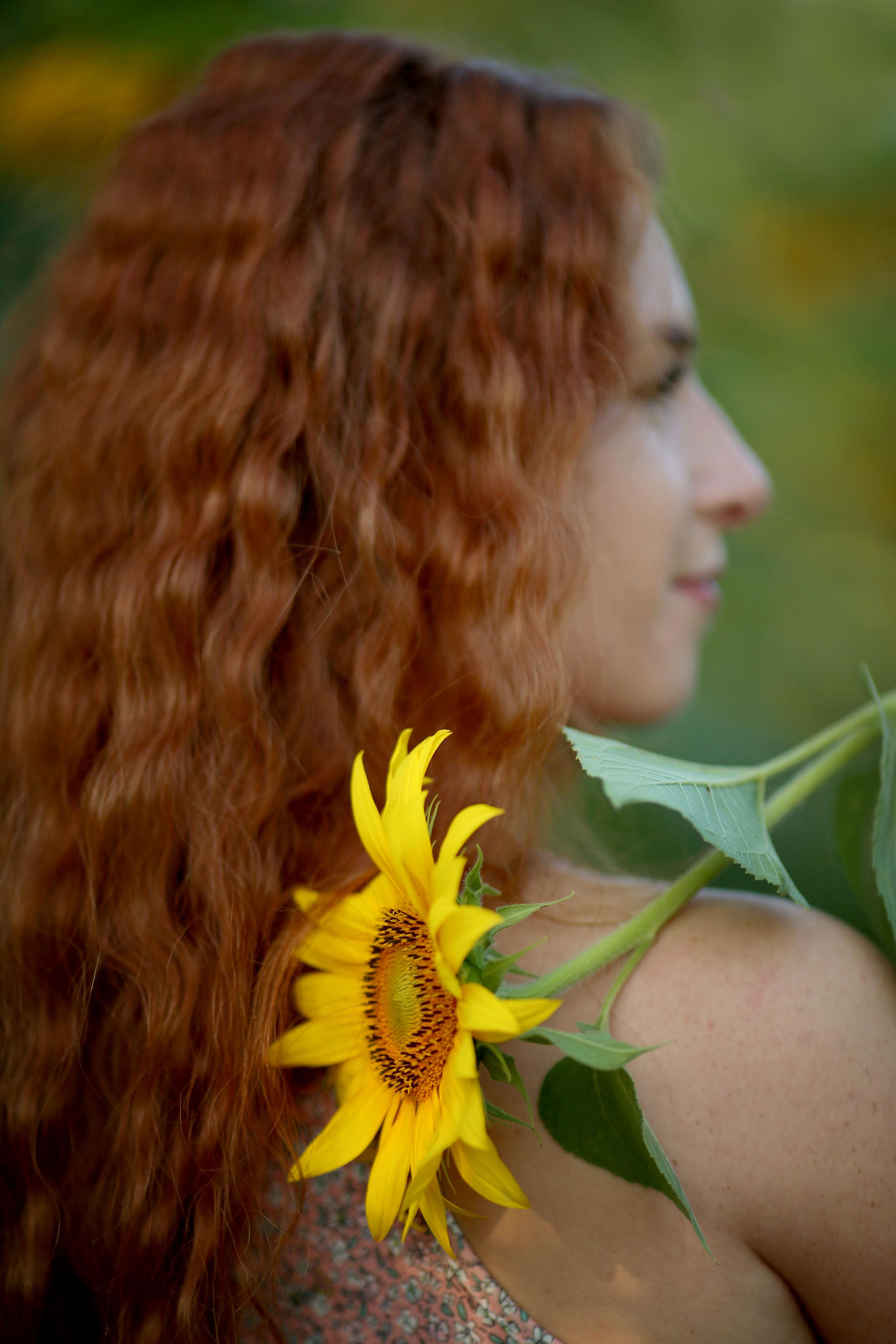 Фотосессия Марины в подсолнухах. Семейный и детский фотограф Анна Петракова