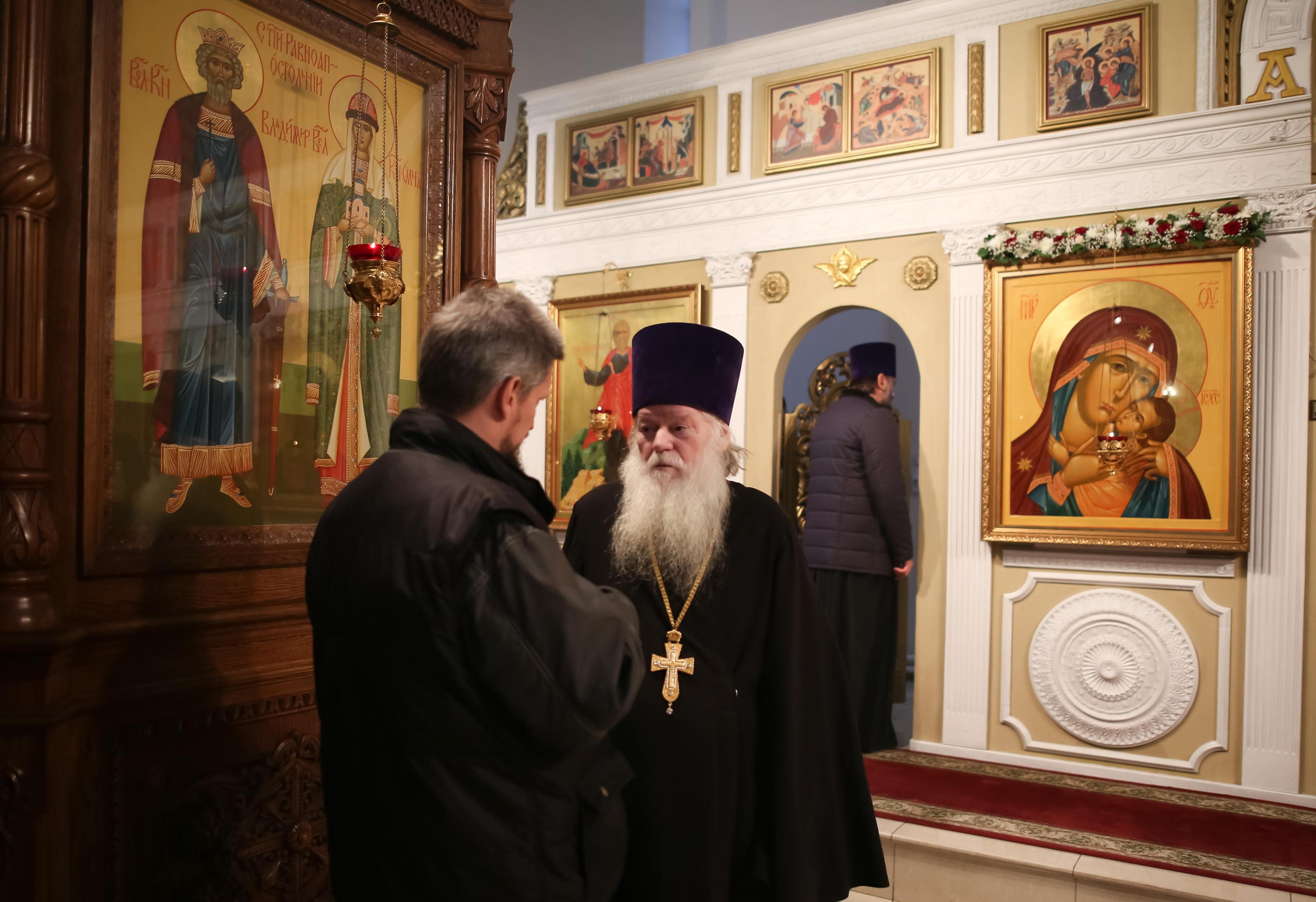 Архиерейское богослужение в честь новомучеников Жуковских. Семейный и детский фотограф Анна Петракова