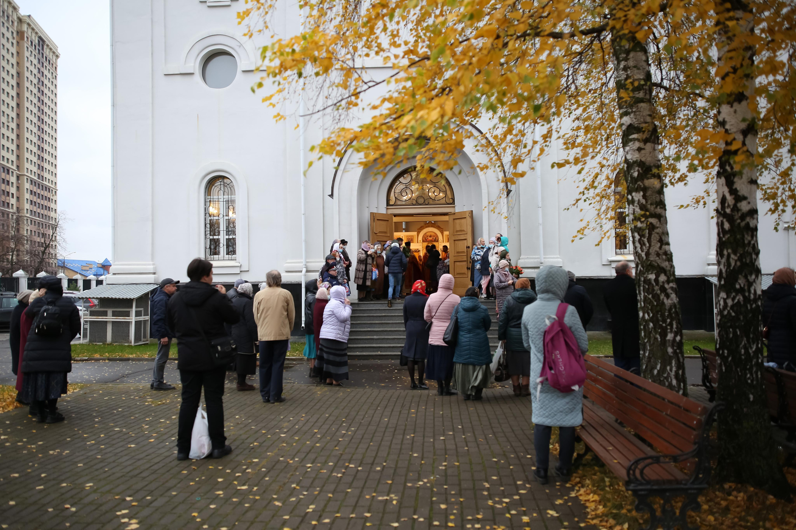 Архиерейское богослужение в честь новомучеников Жуковских. Семейный и детский фотограф Анна Петракова