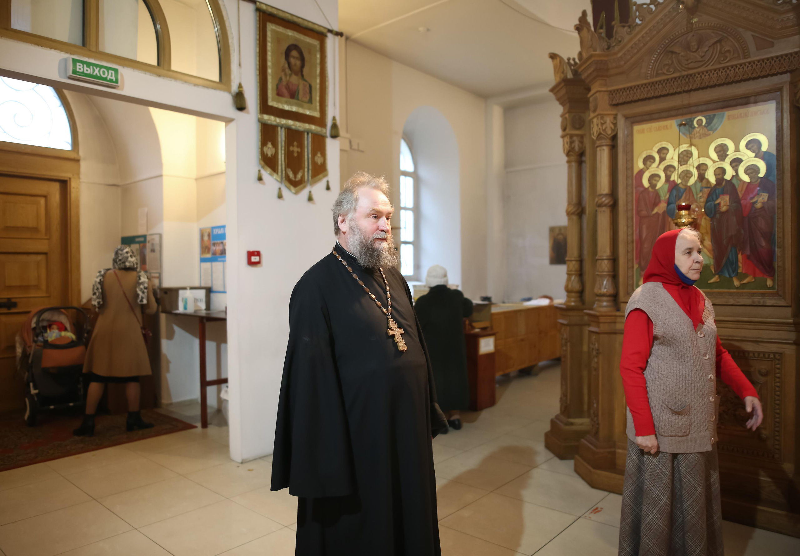 Архиерейское богослужение в честь новомучеников Жуковских. Семейный и детский фотограф Анна Петракова