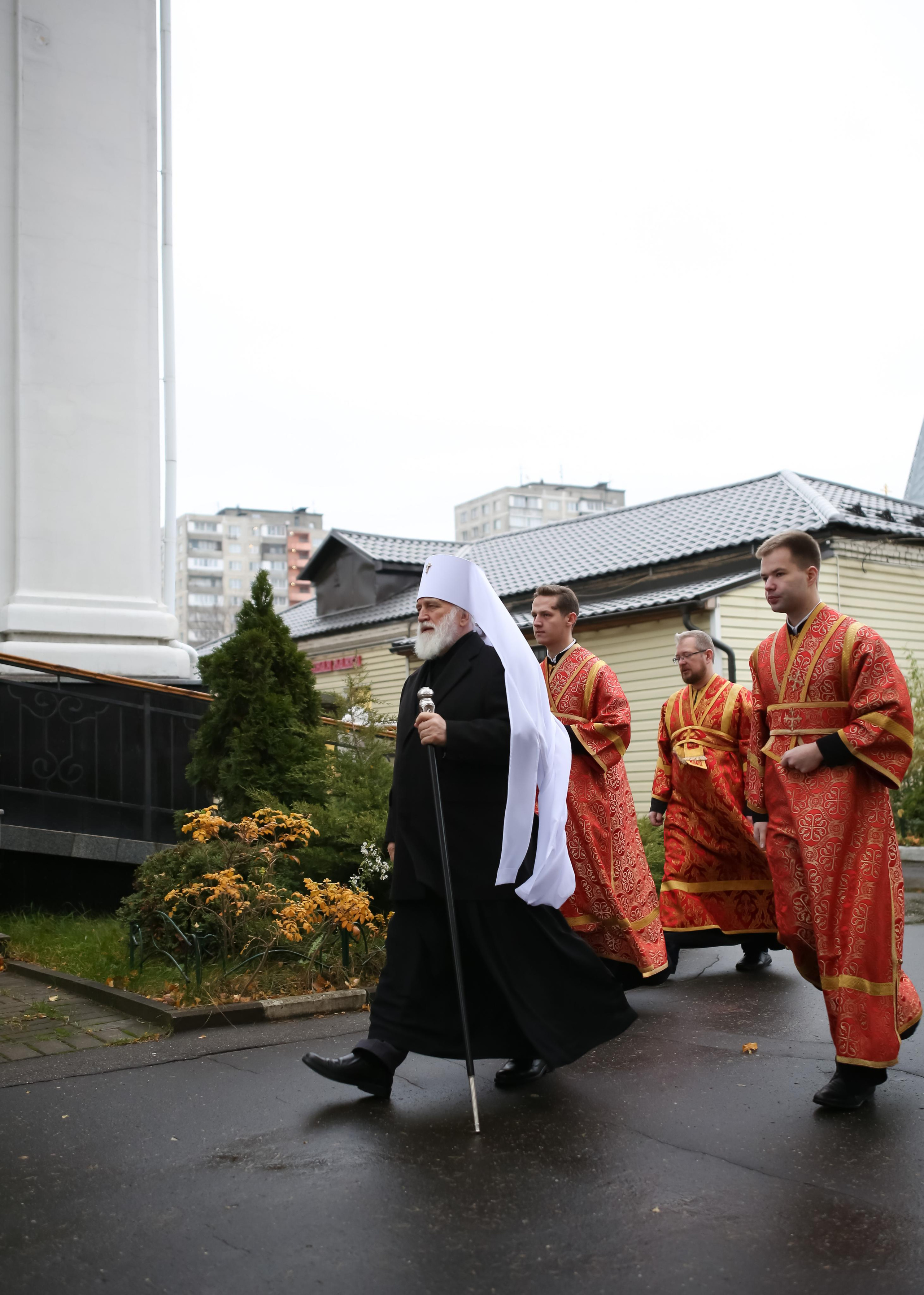 Архиерейское богослужение в честь новомучеников Жуковских. Семейный и детский фотограф Анна Петракова