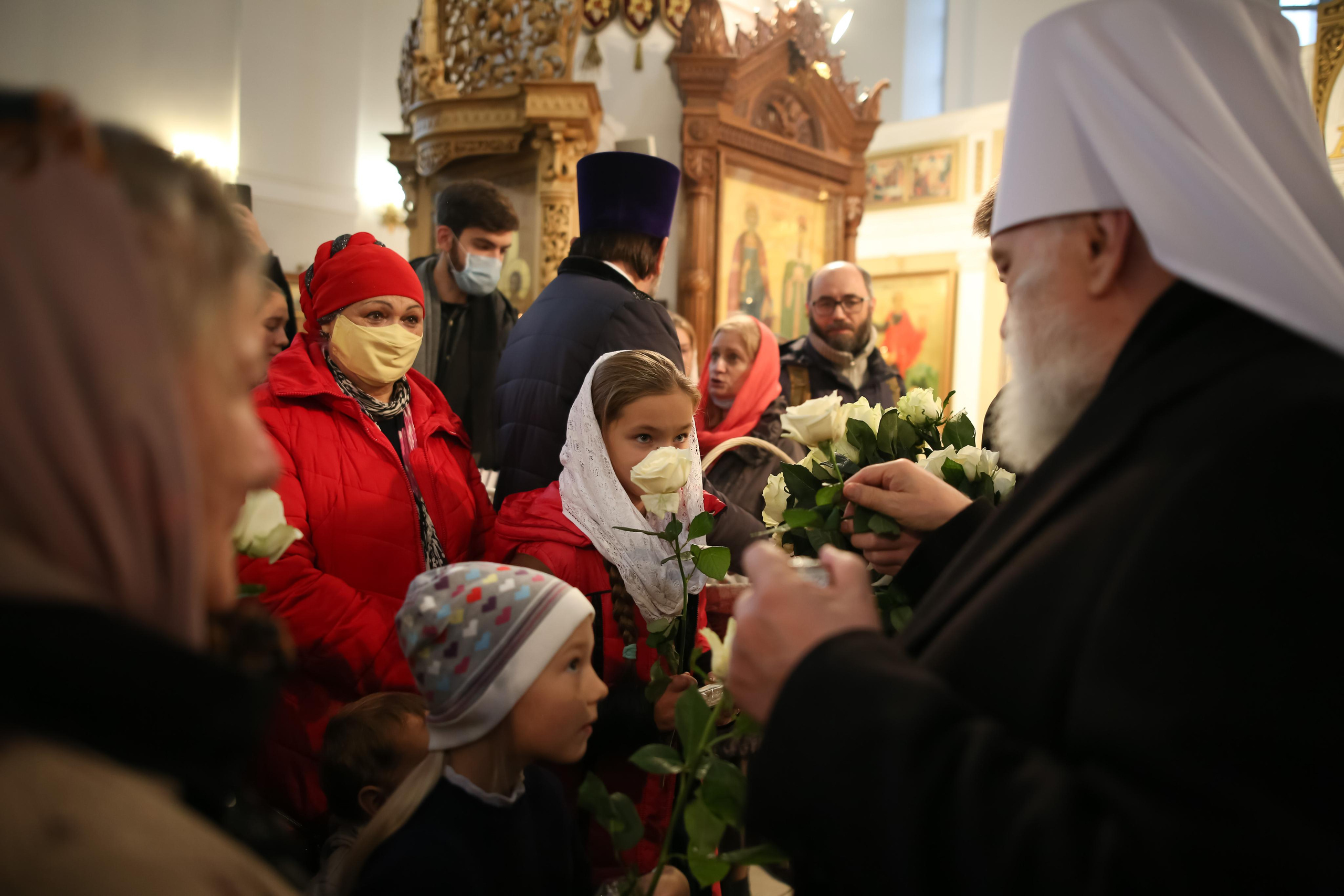 Архиерейское богослужение в честь новомучеников Жуковских. Семейный и детский фотограф Анна Петракова