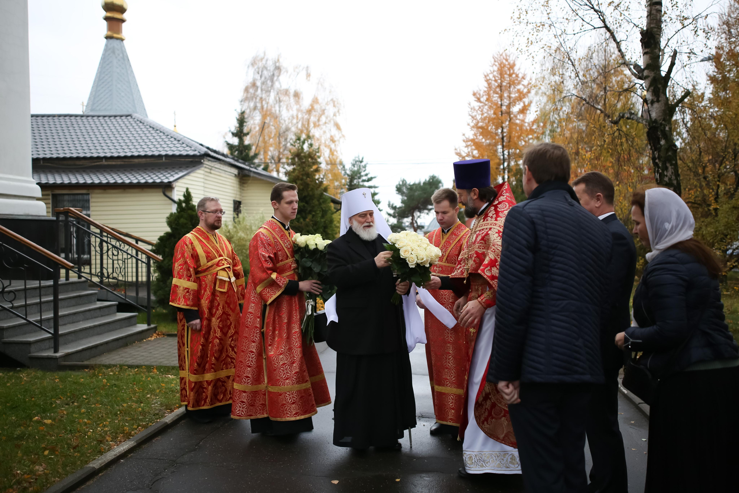 Архиерейское богослужение в честь новомучеников Жуковских. Семейный и детский фотограф Анна Петракова