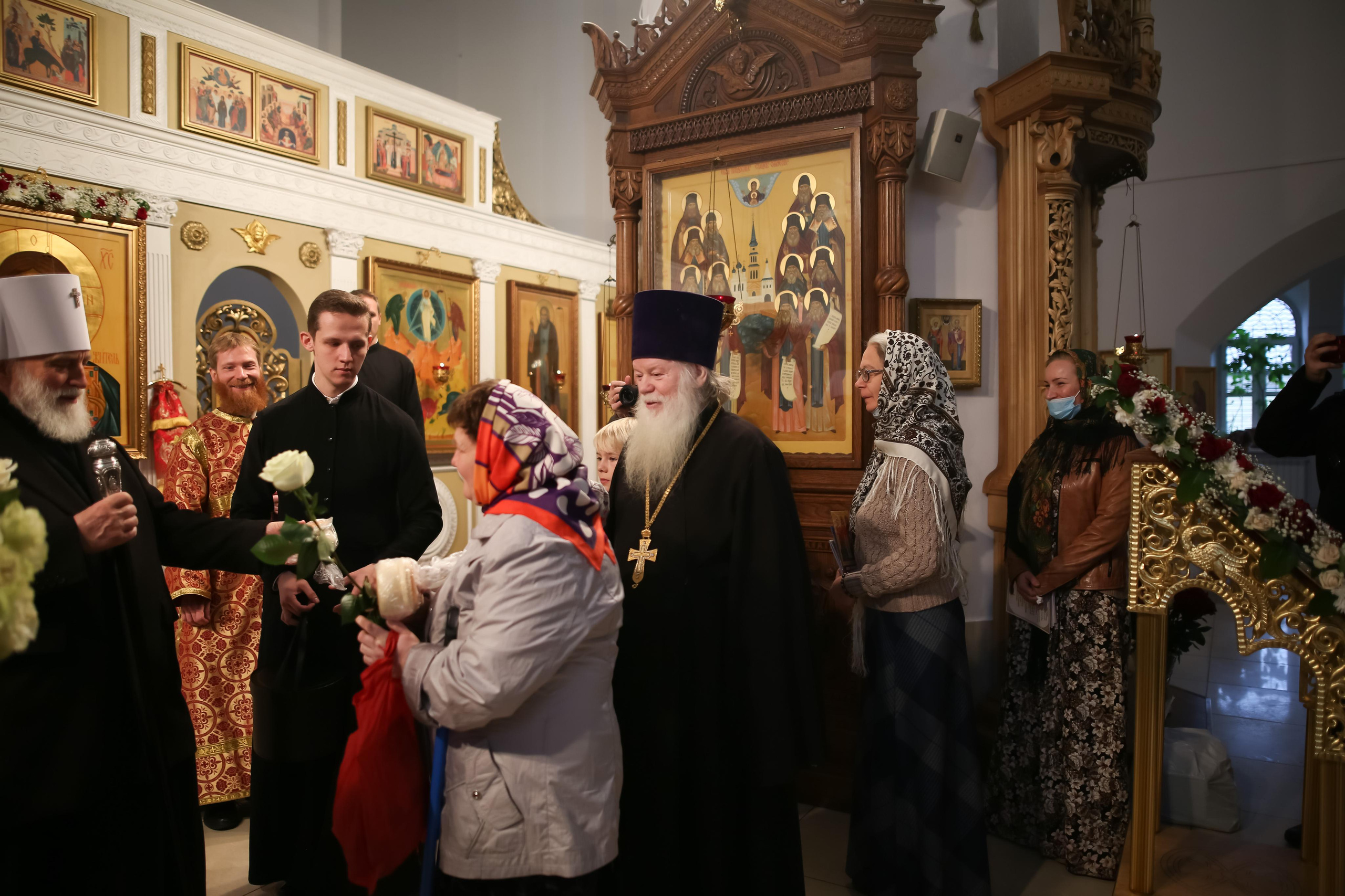 Архиерейское богослужение в честь новомучеников Жуковских. Семейный и детский фотограф Анна Петракова