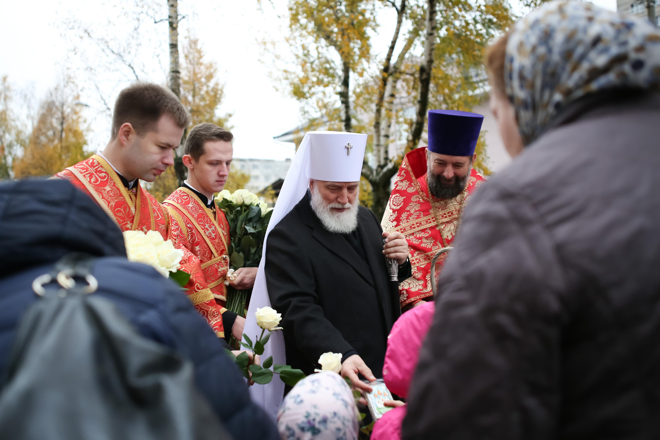 Архиерейское богослужение в честь новомучеников Жуковских. Семейный и детский фотограф Анна Петракова