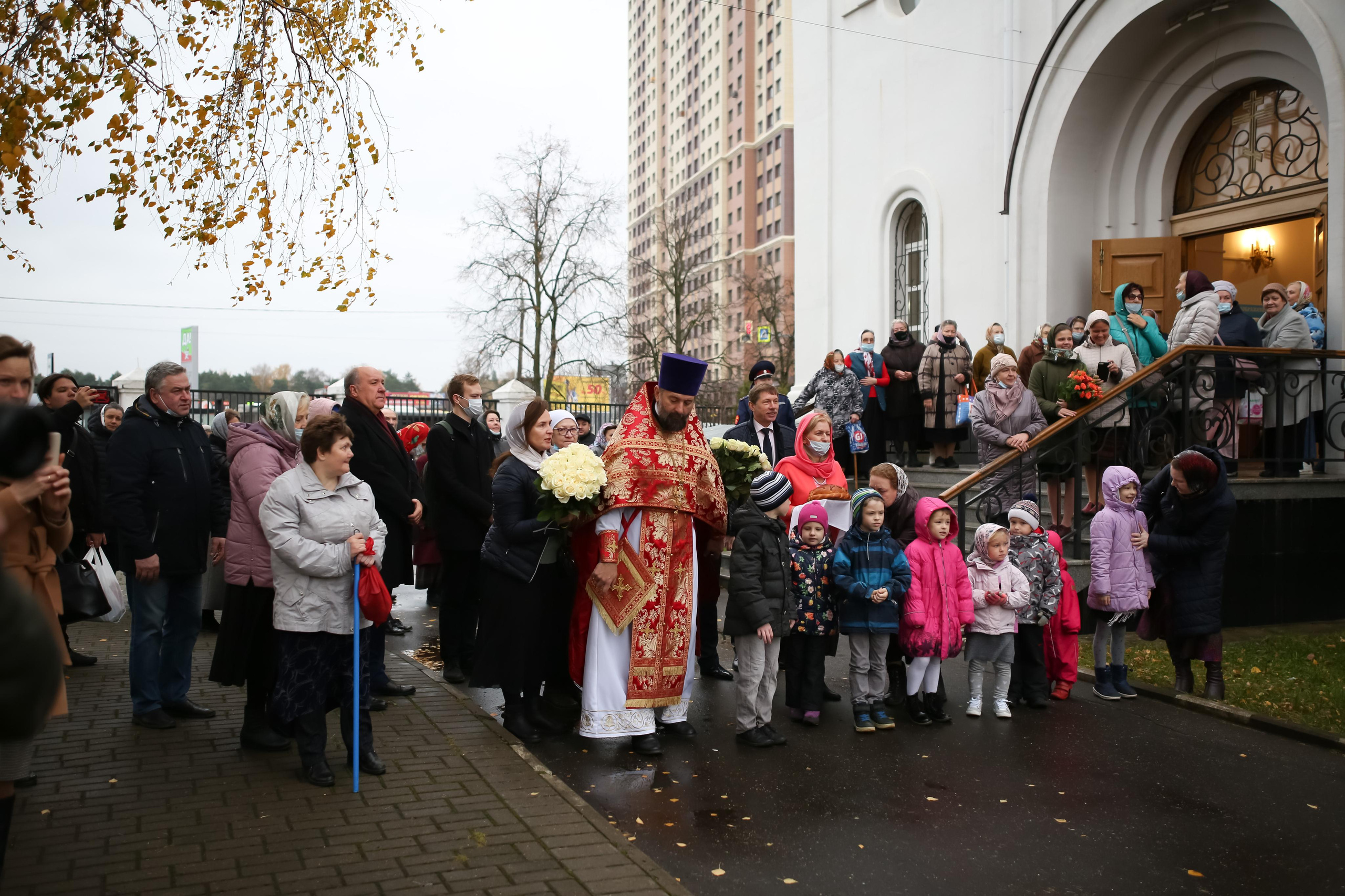 Архиерейское богослужение в честь новомучеников Жуковских. Семейный и детский фотограф Анна Петракова